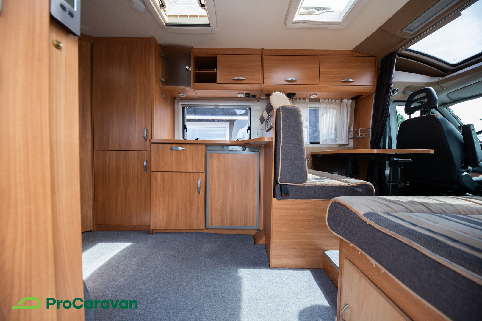 KNAUS Sport TI 650 MF 2011