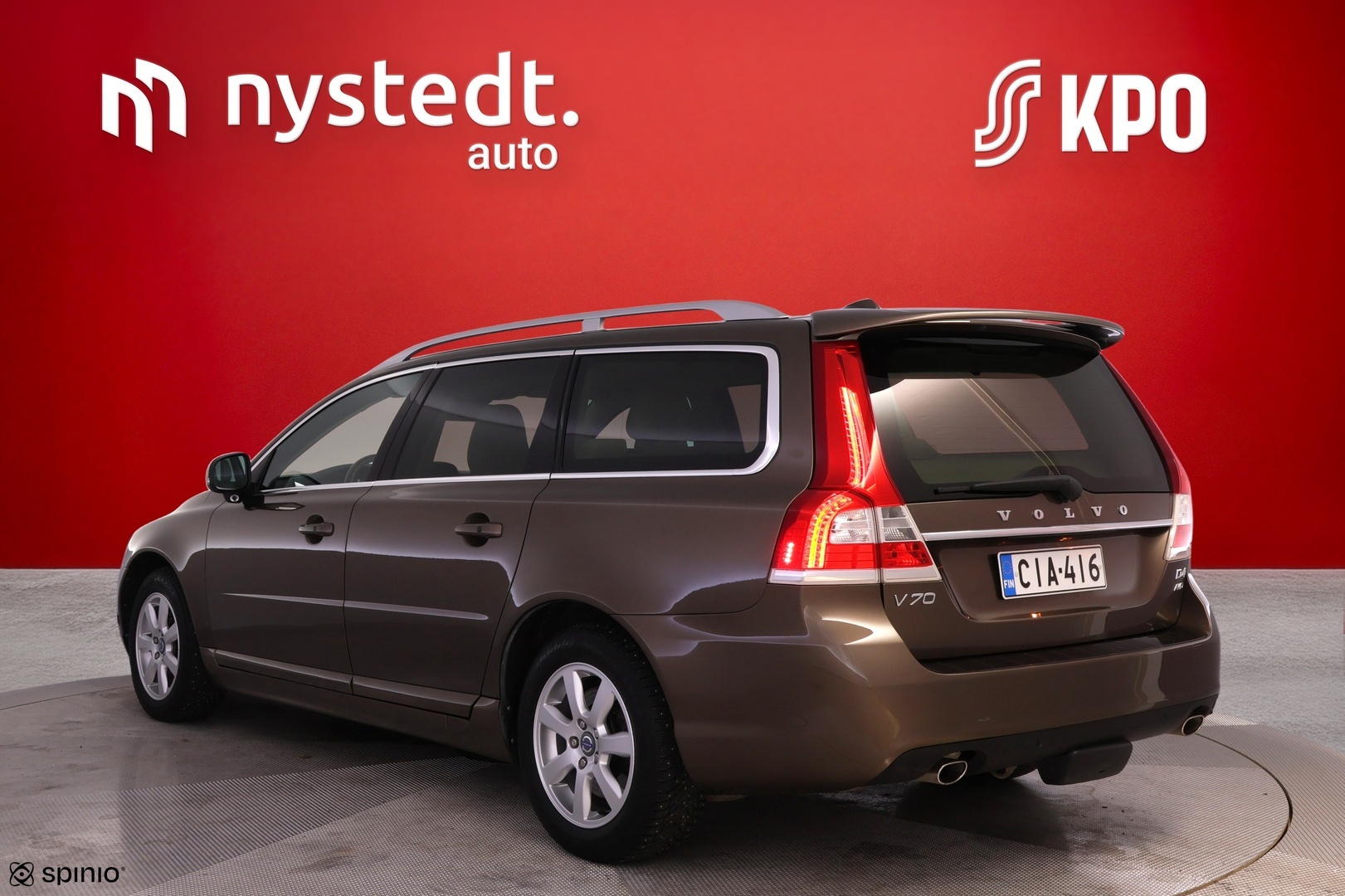 VOLVO V70 2014