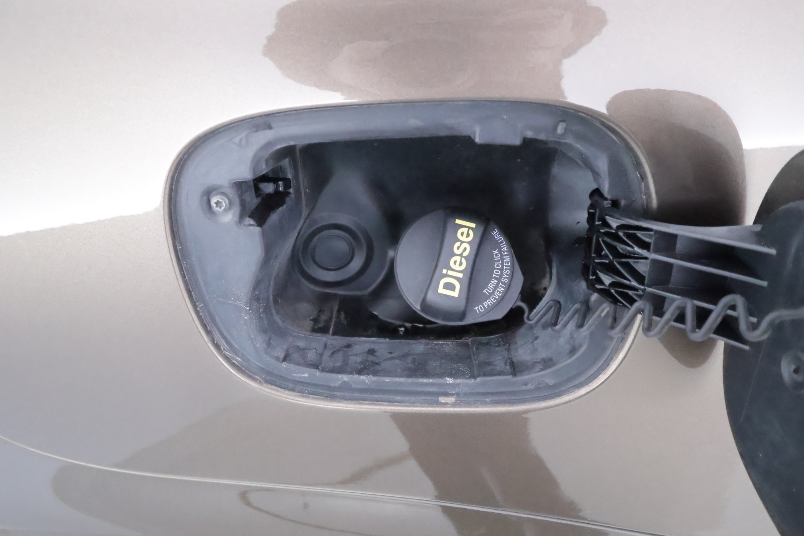 VOLVO V70 2014