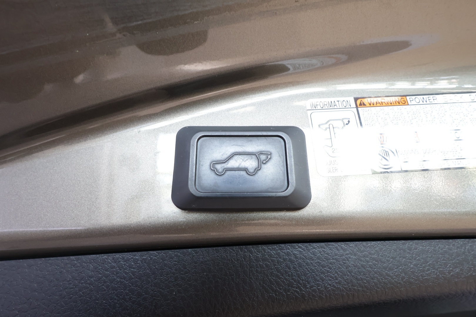 TOYOTA RAV4 2016