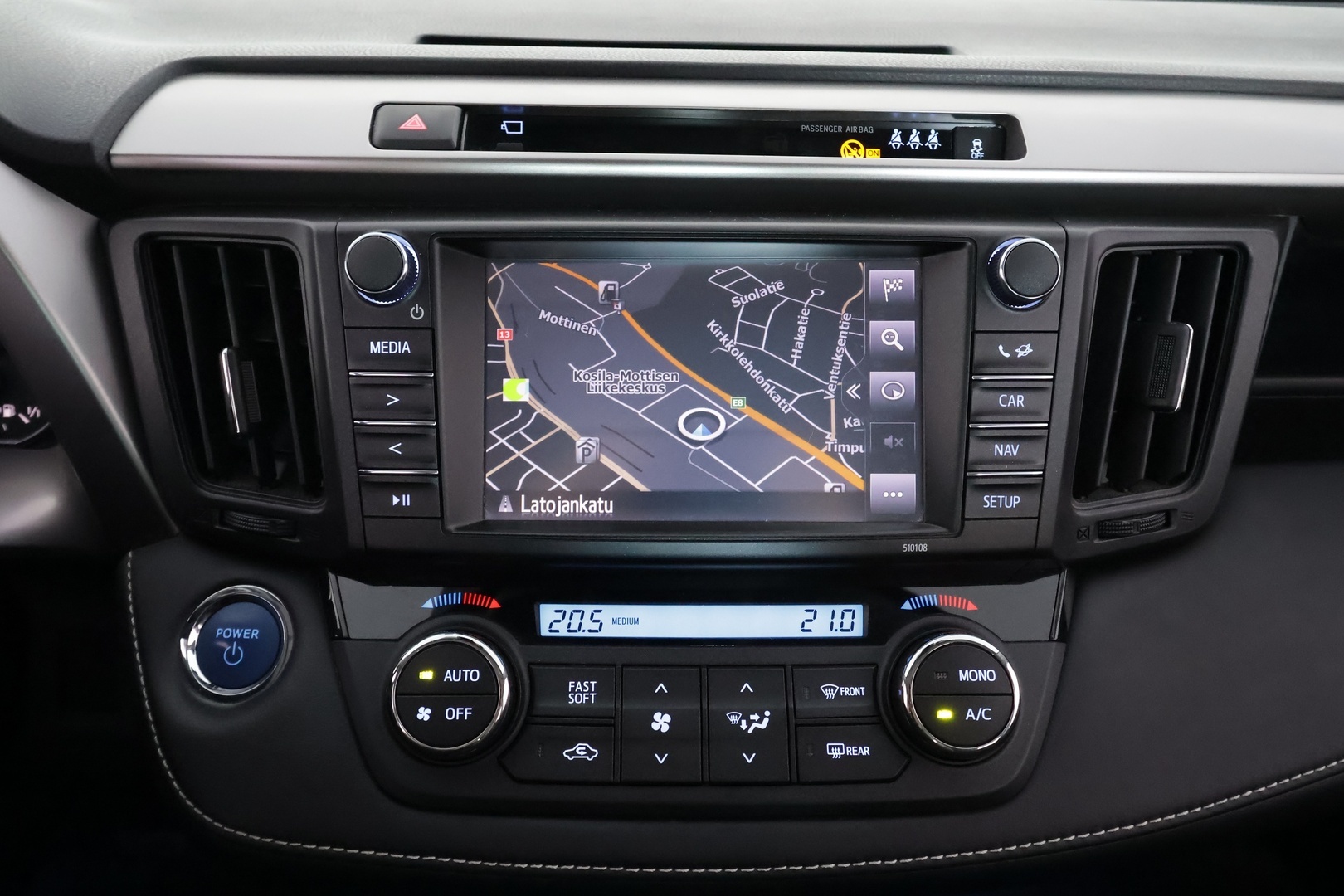 TOYOTA RAV4 2016