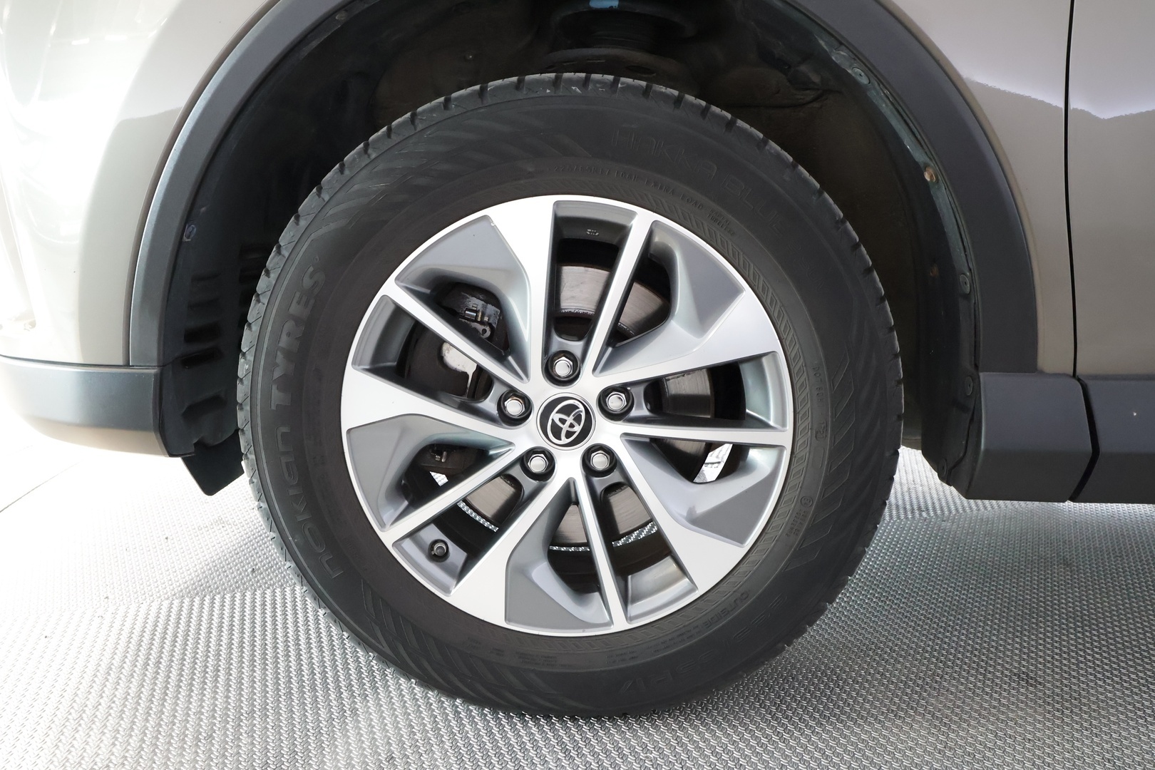 TOYOTA RAV4 2016