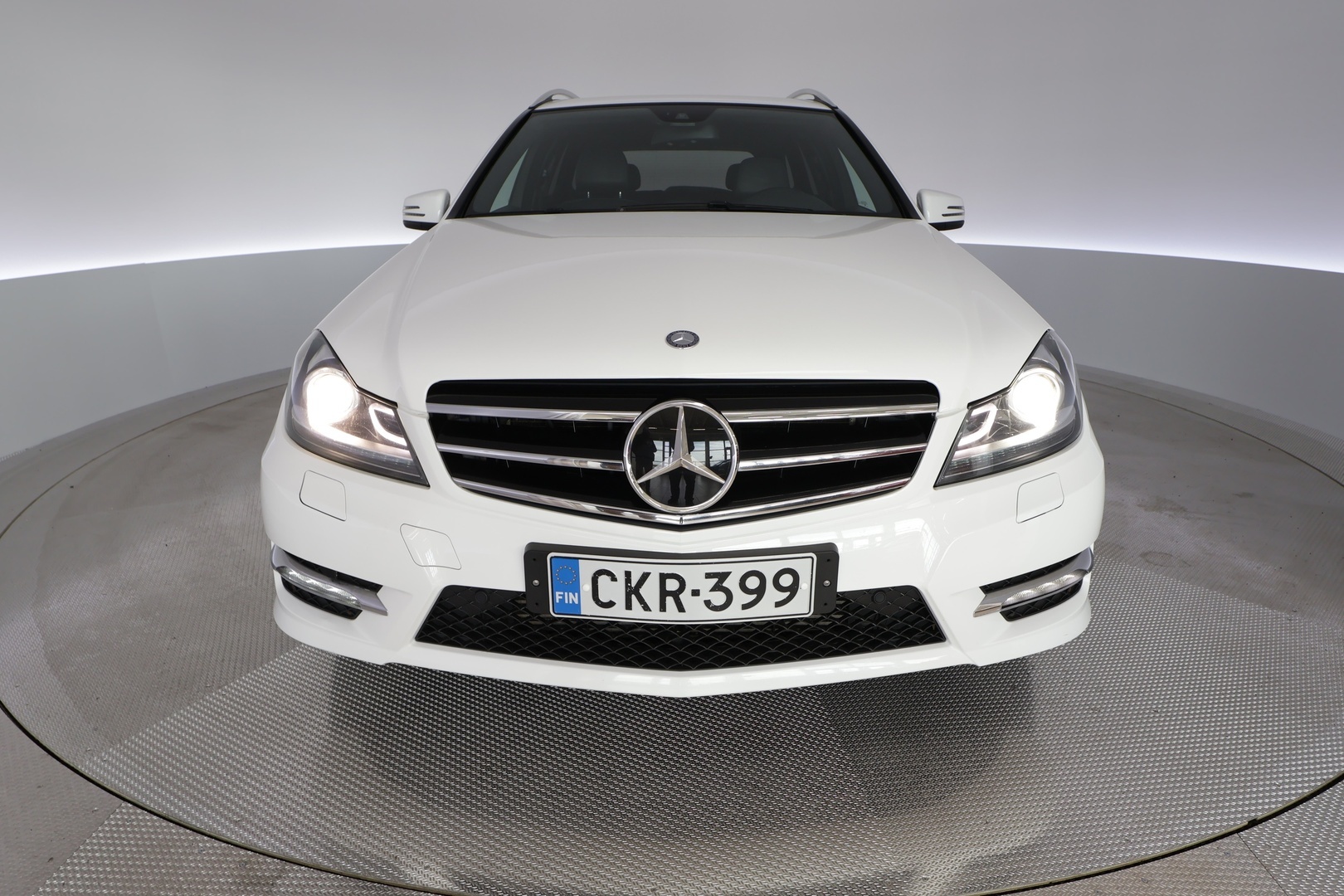 MERCEDES-BENZ C 2013