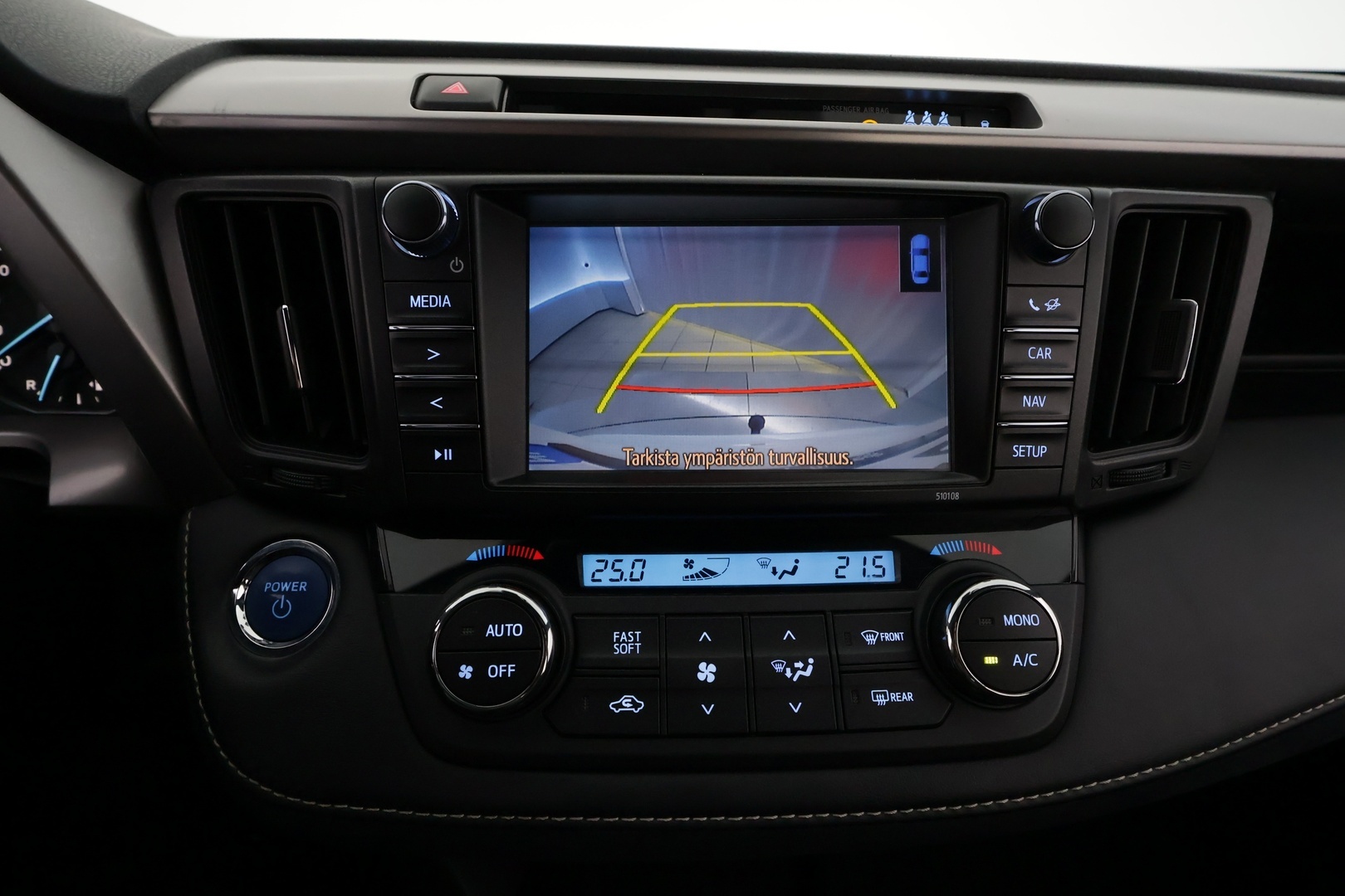 TOYOTA RAV4 2018