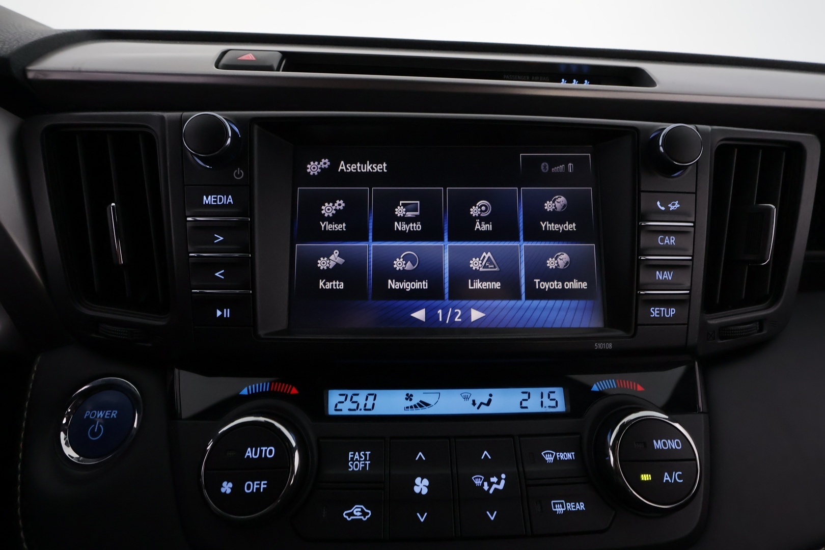 TOYOTA RAV4 2018