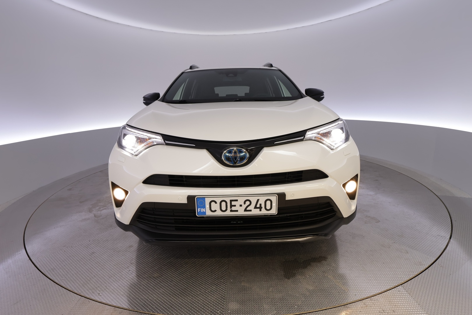 TOYOTA RAV4 2018