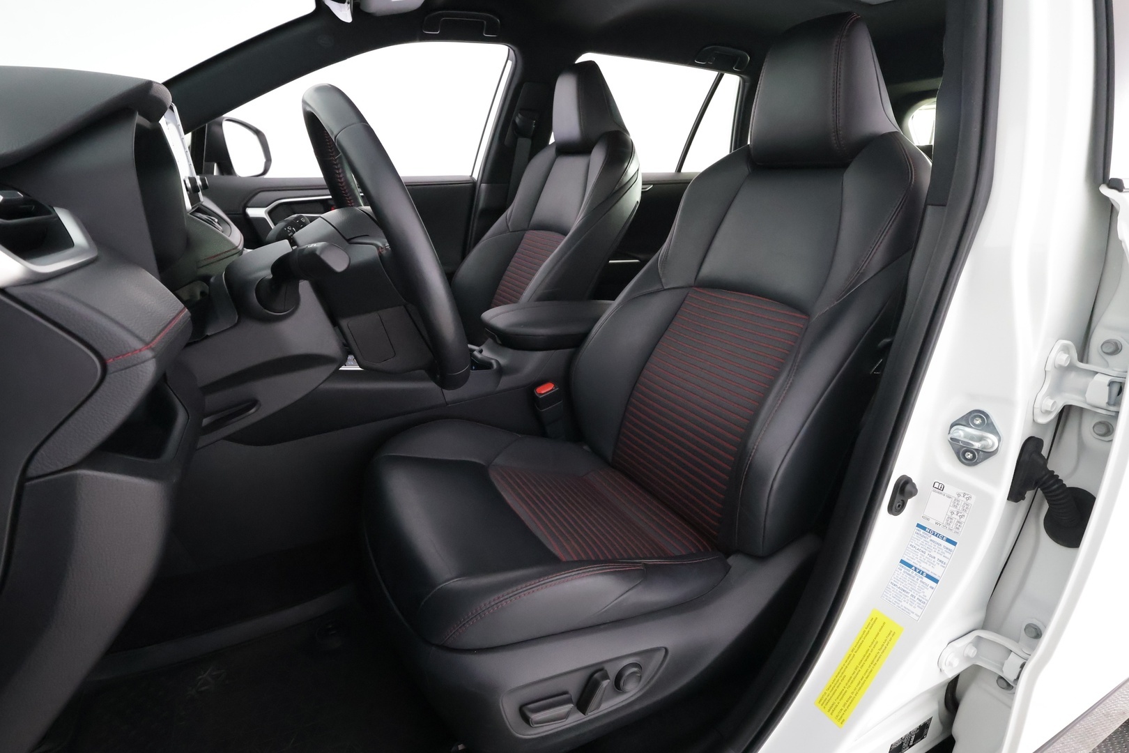 TOYOTA RAV4 Plug-in 2021