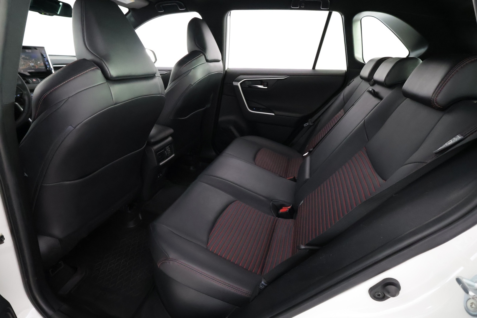 TOYOTA RAV4 Plug-in 2021