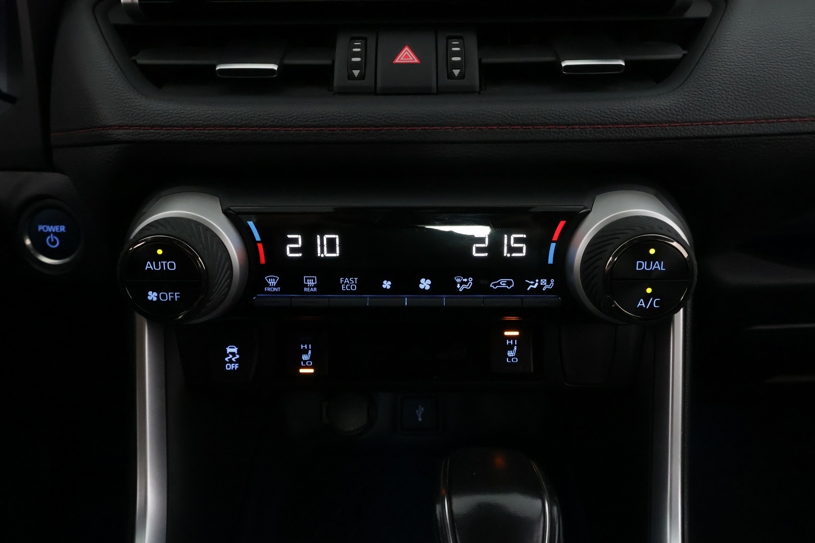 TOYOTA RAV4 Plug-in 2021