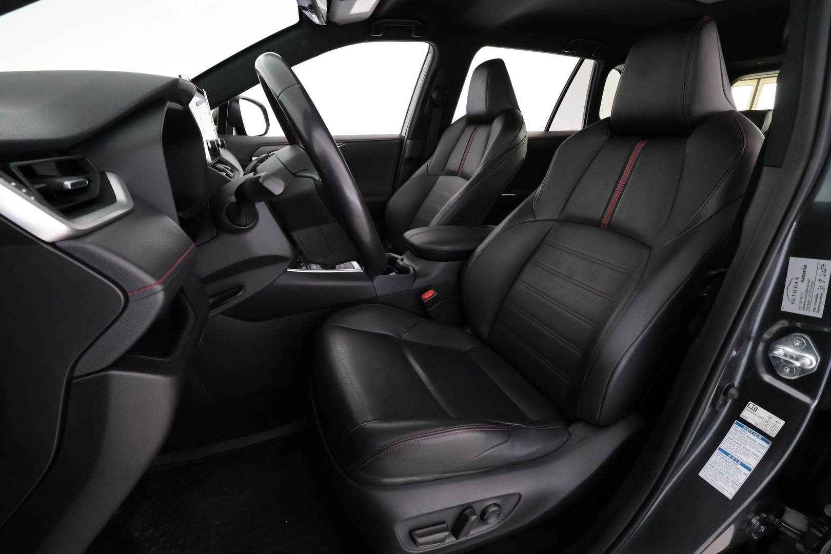 TOYOTA RAV4 Plug-in 2021