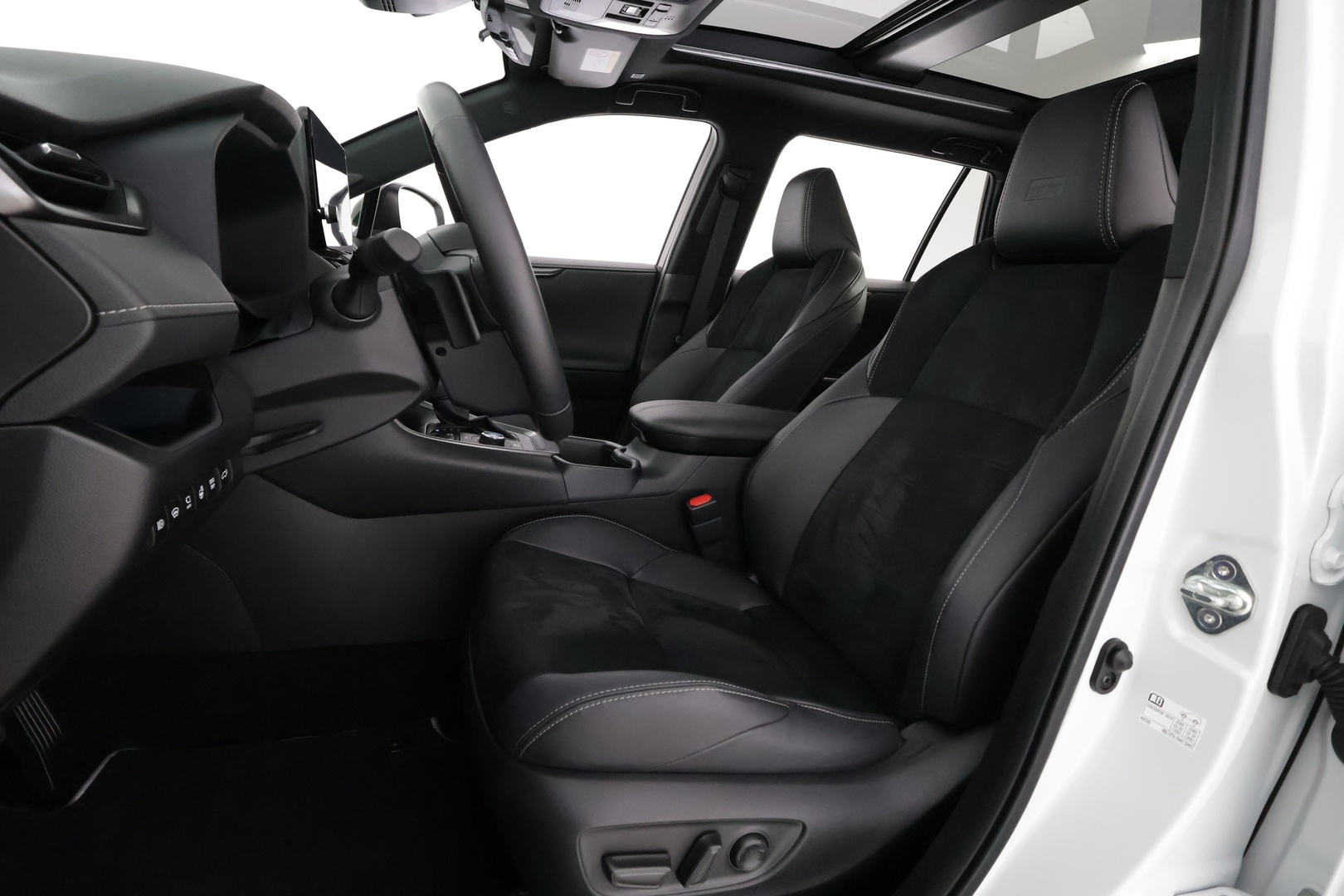 TOYOTA RAV4 2023