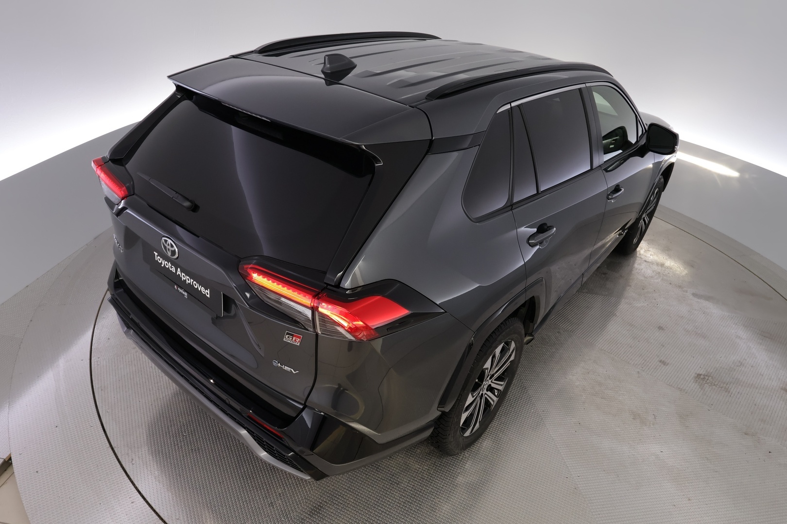 TOYOTA RAV4 2025
