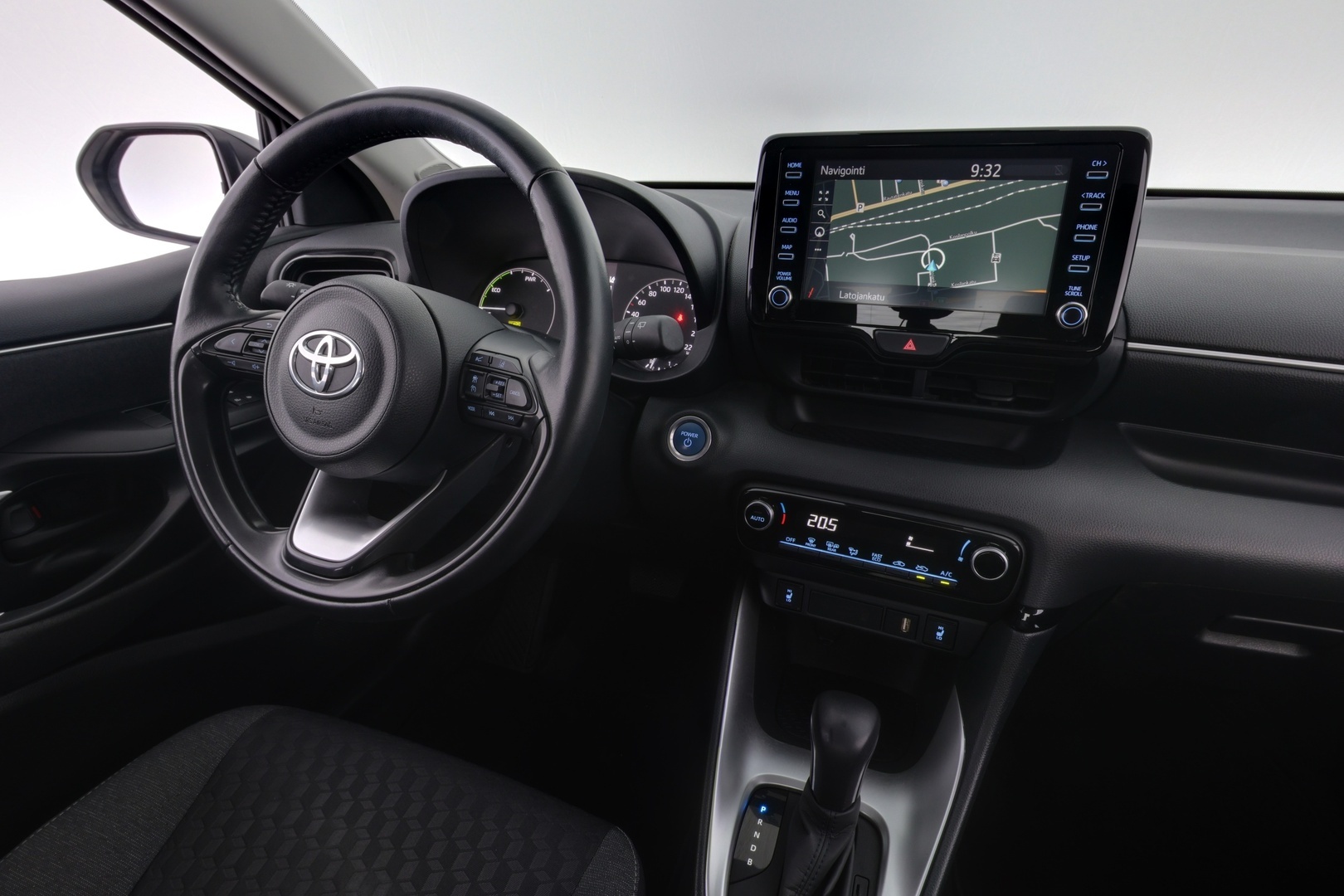 TOYOTA Yaris 2022