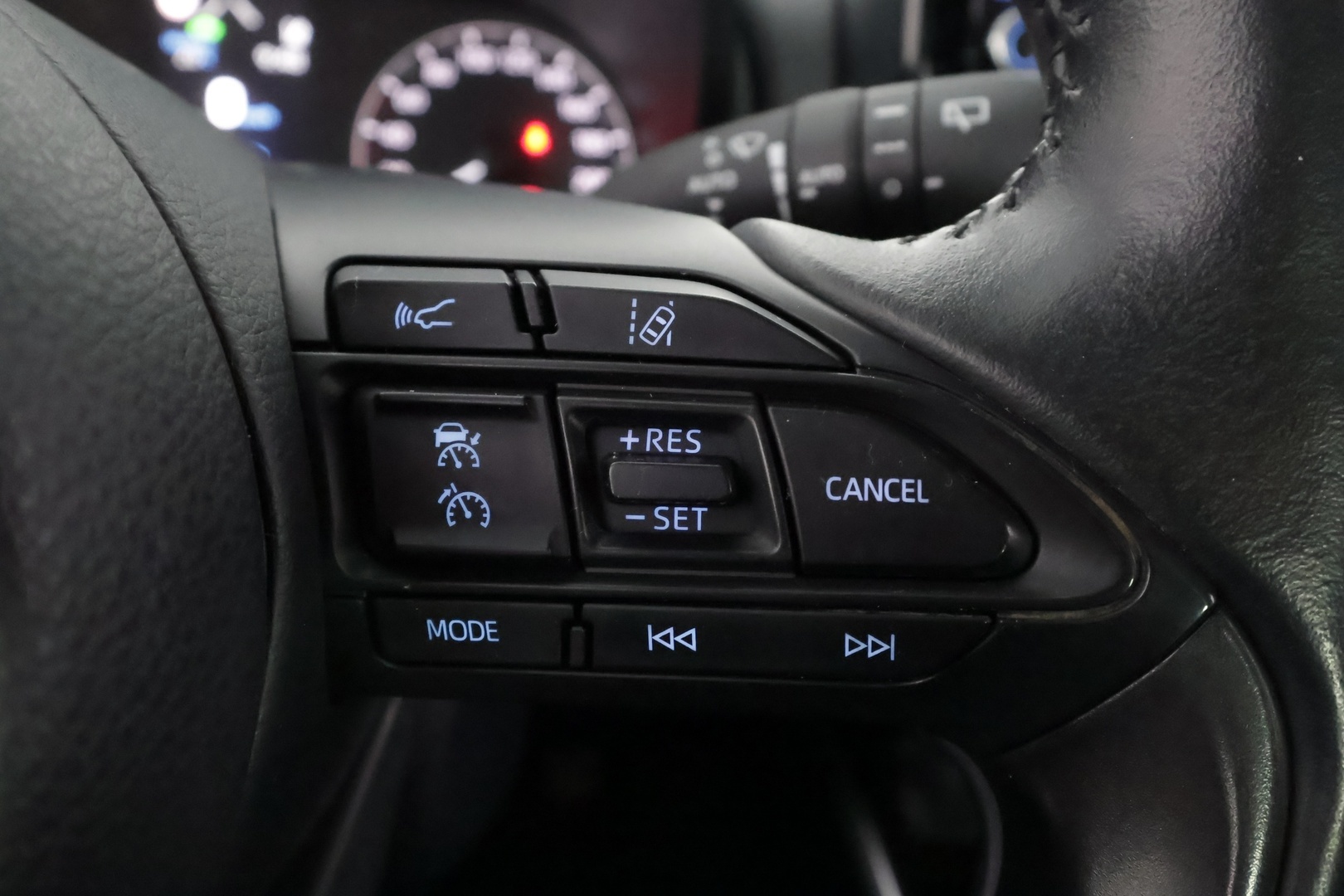 TOYOTA Yaris 2022