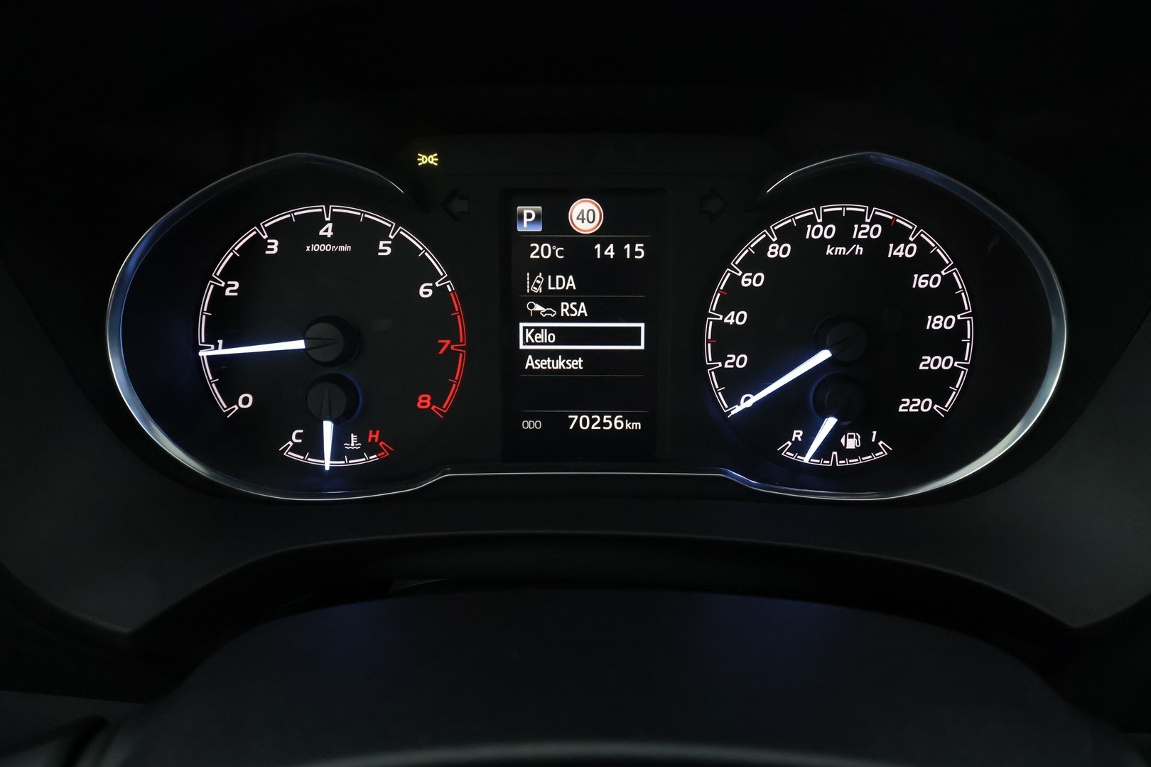 TOYOTA Yaris 2019