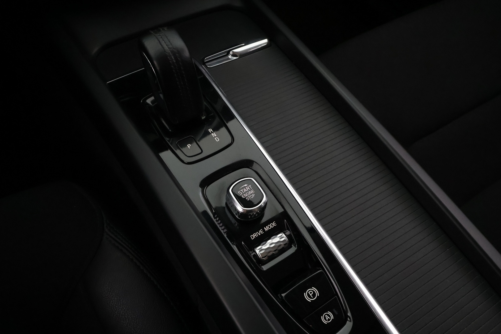 VOLVO XC60 27