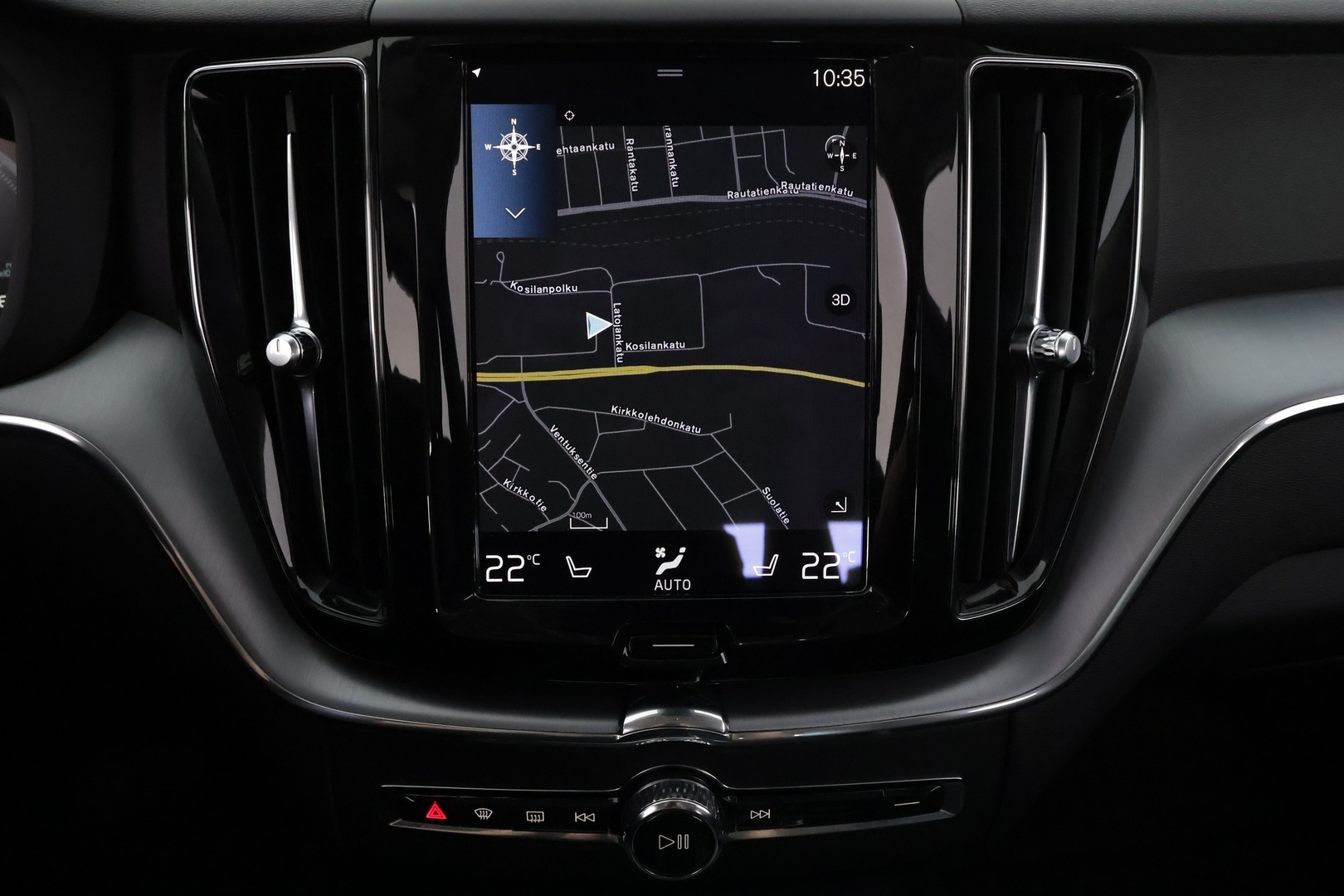 VOLVO XC60 28
