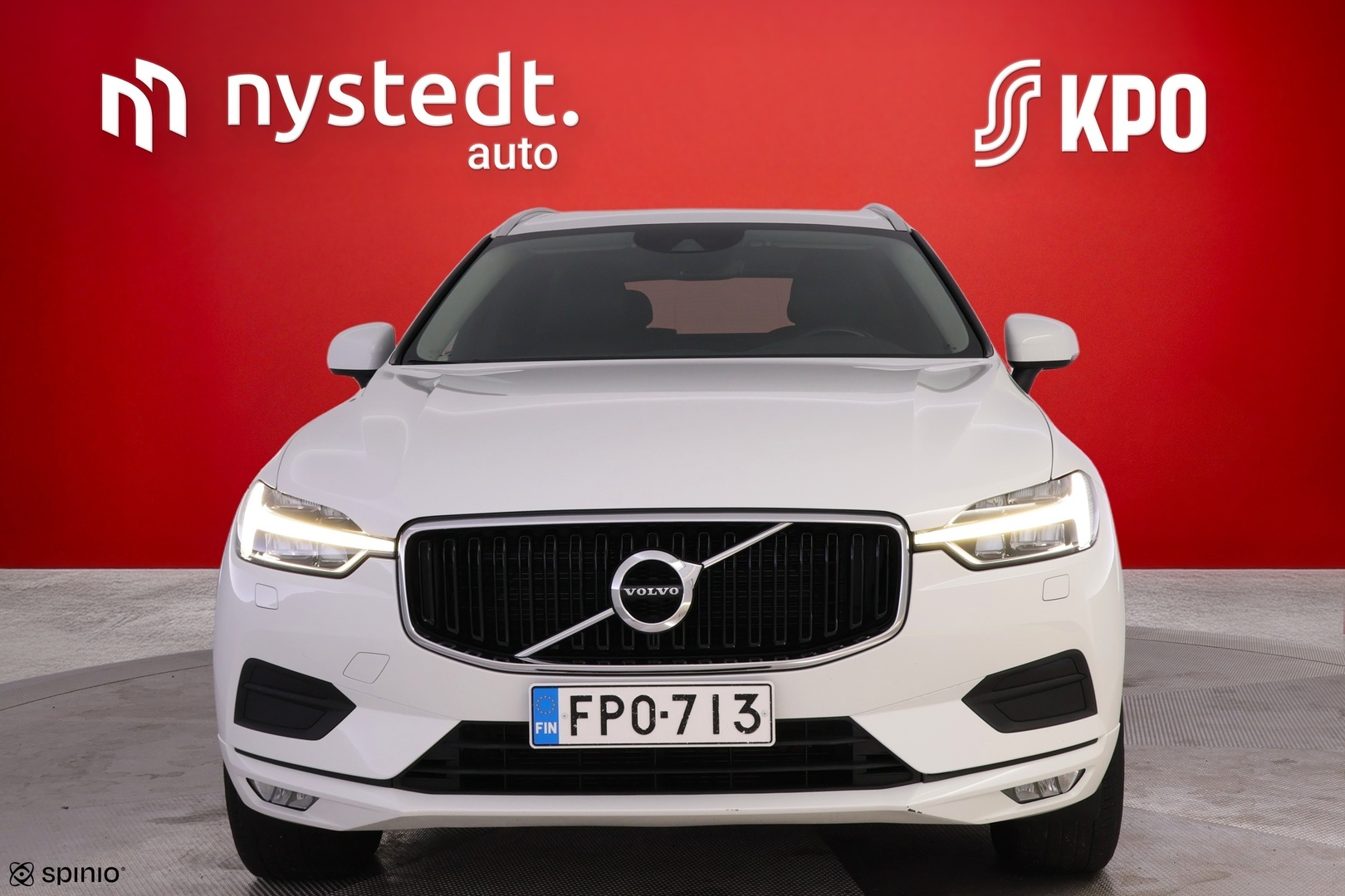 VOLVO XC60 8