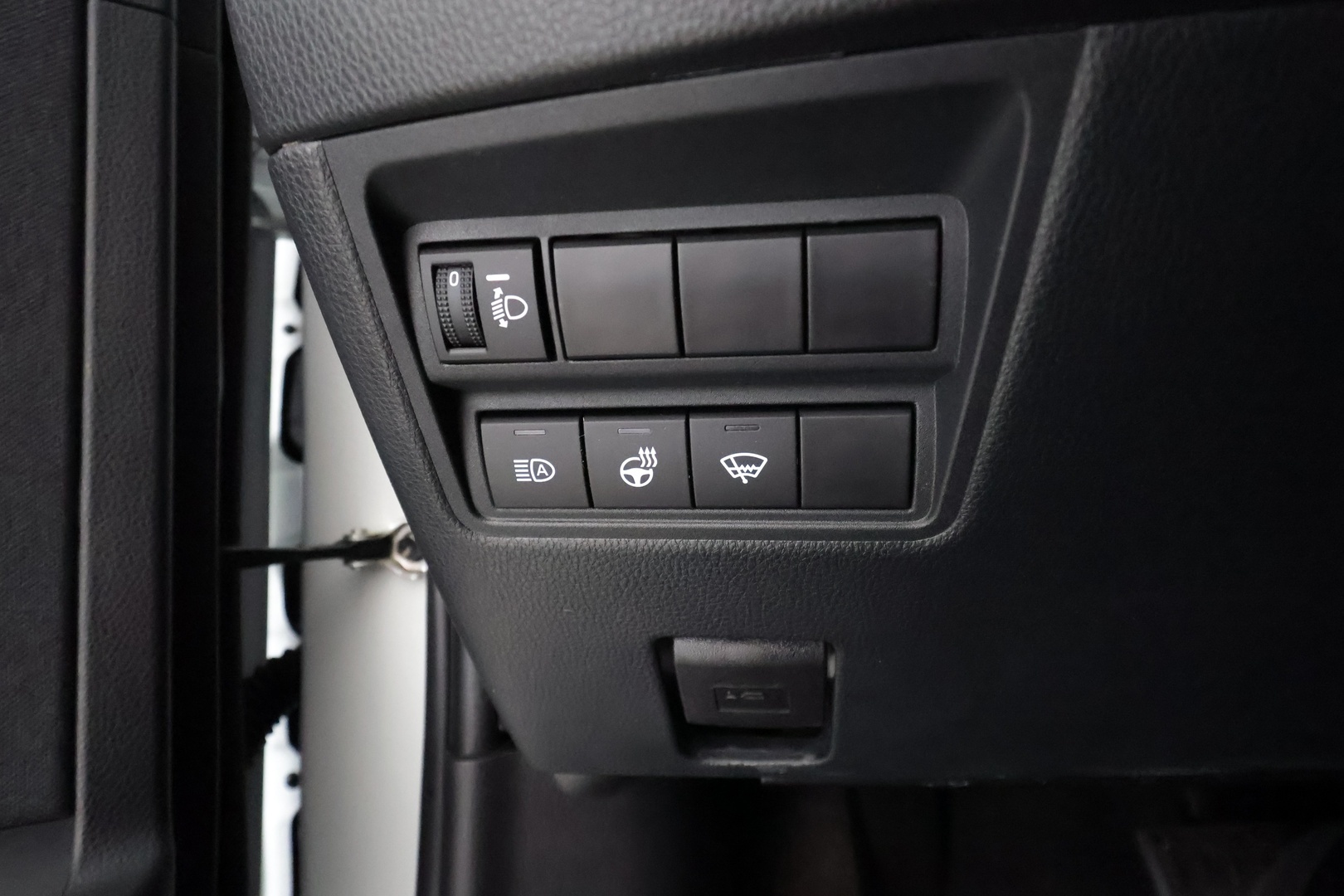 TOYOTA Yaris Cross 2024