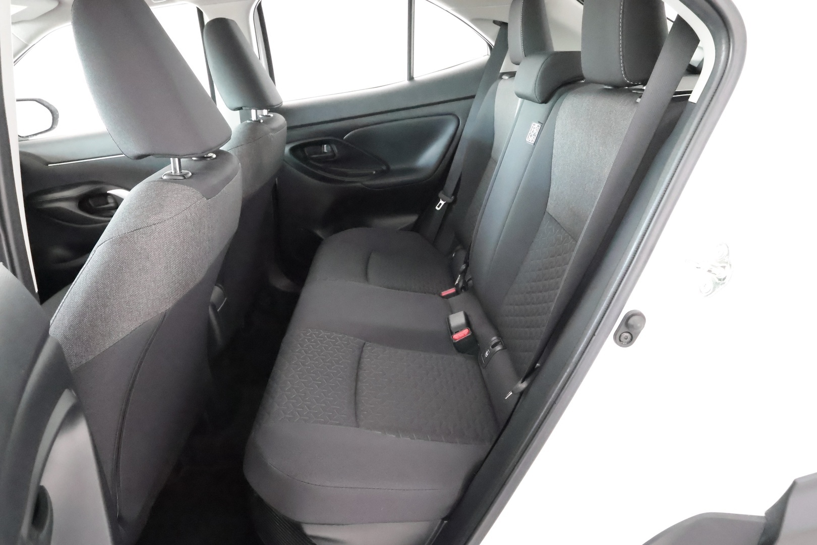 TOYOTA Yaris Cross 2024