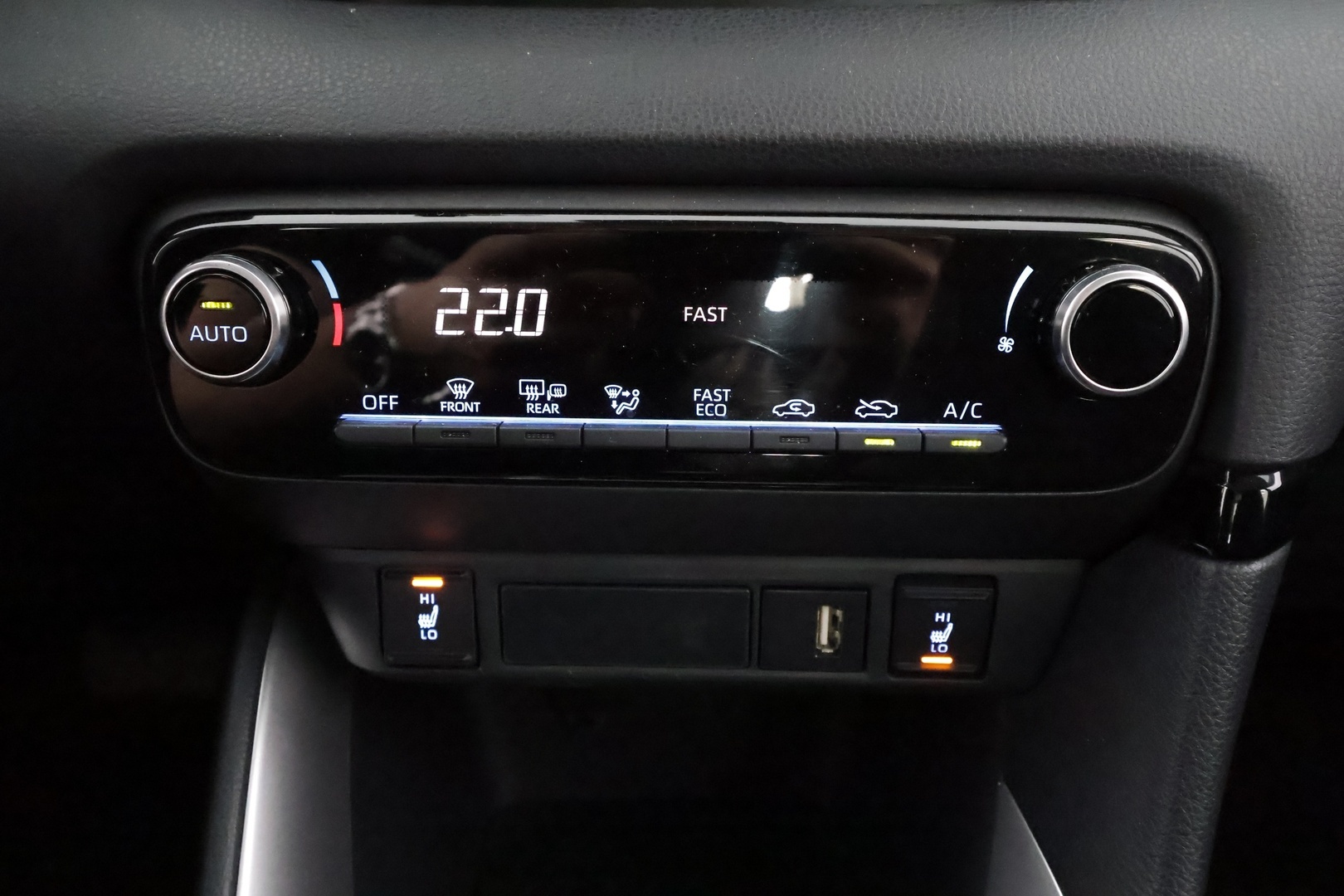 TOYOTA YARIS 2022