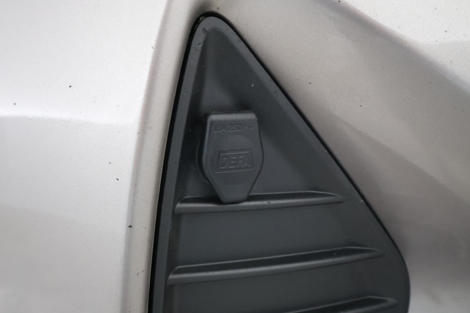 TOYOTA Yaris 2015
