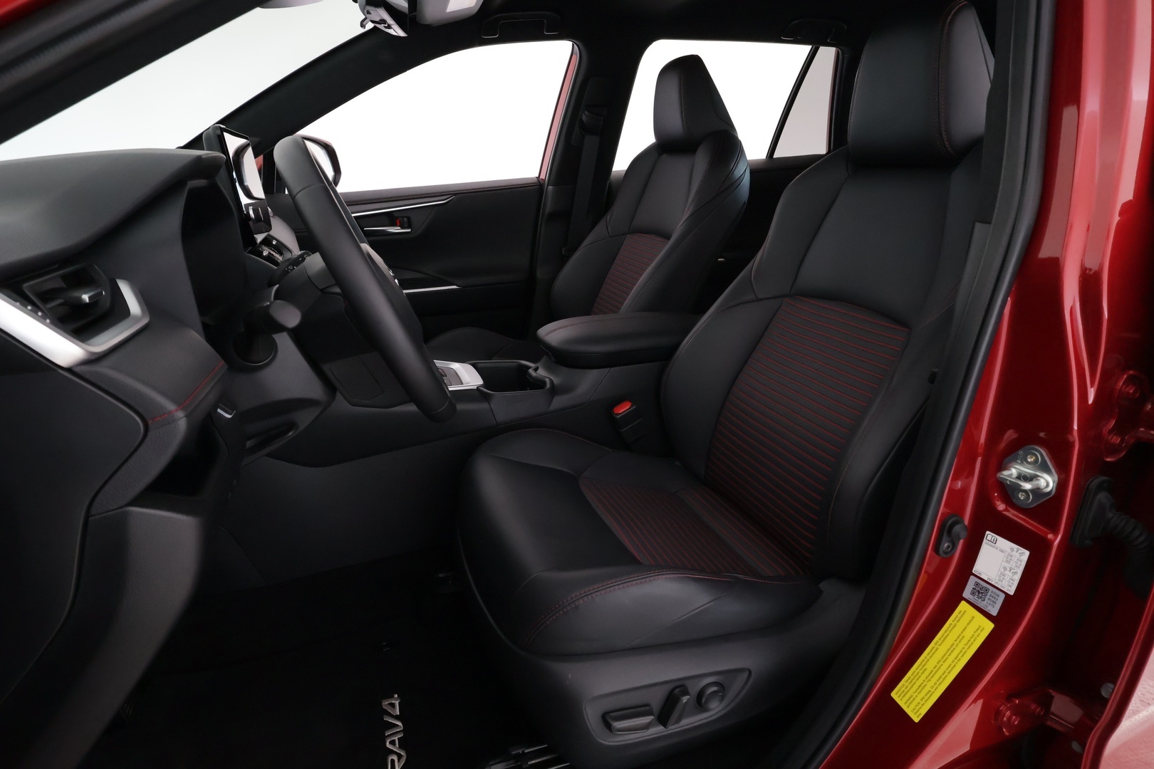 TOYOTA RAV4 Plug-in 2025