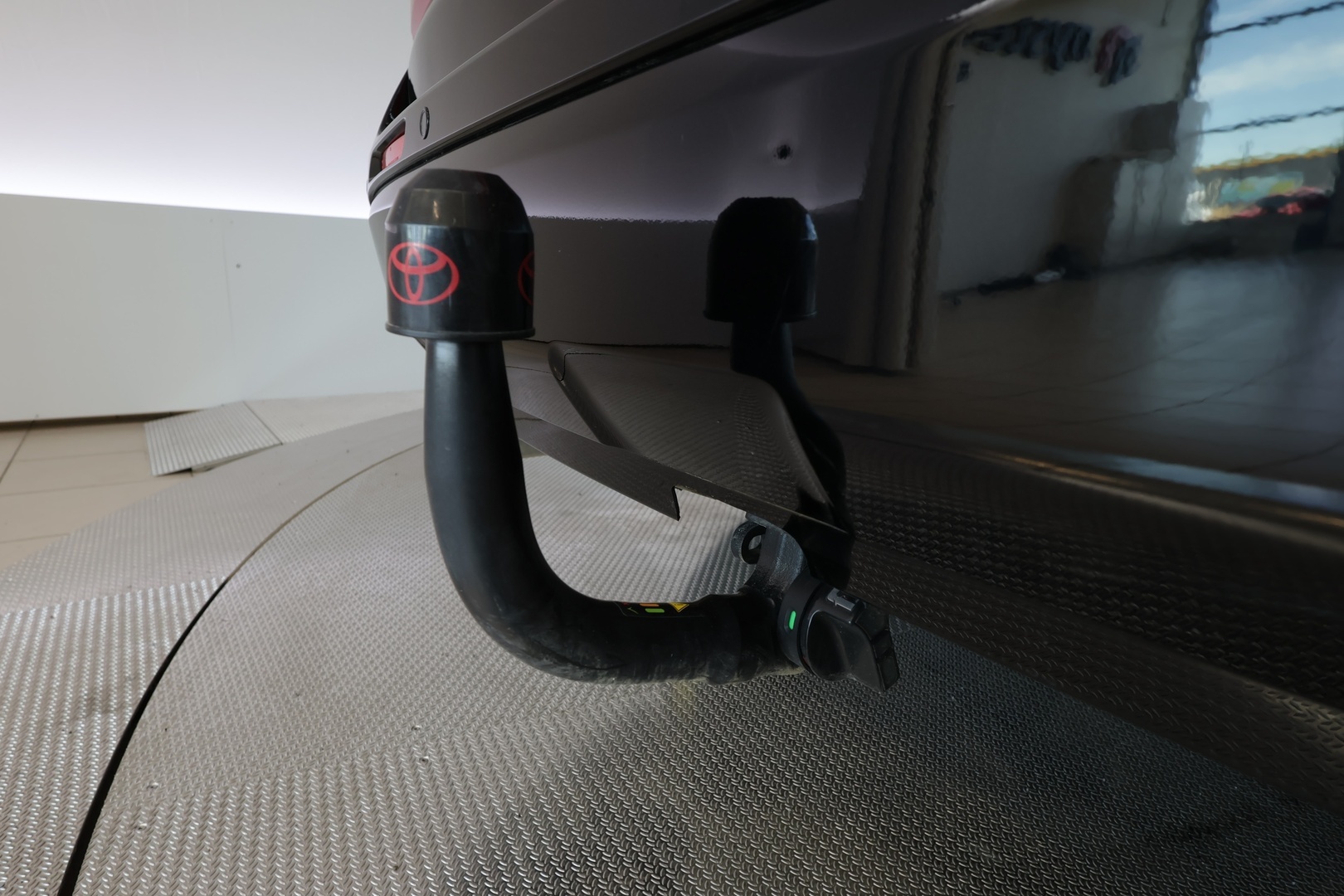 TOYOTA RAV4 Plug-in 2025