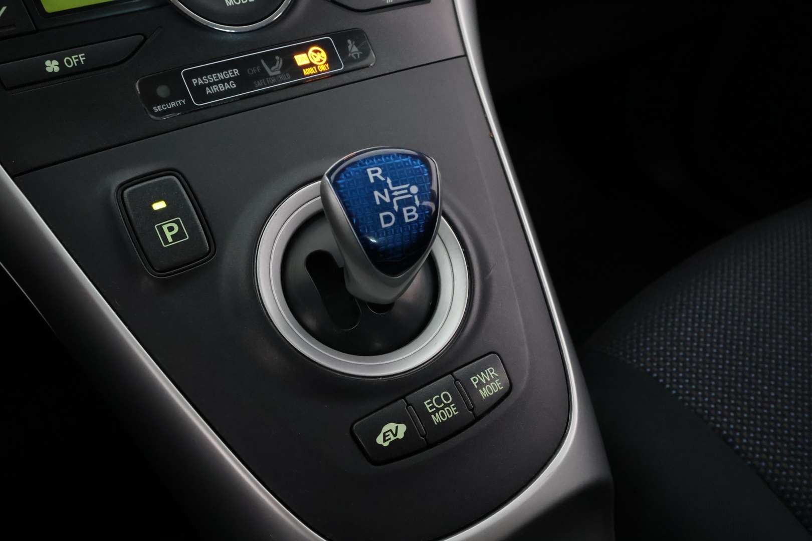 TOYOTA Auris 2012