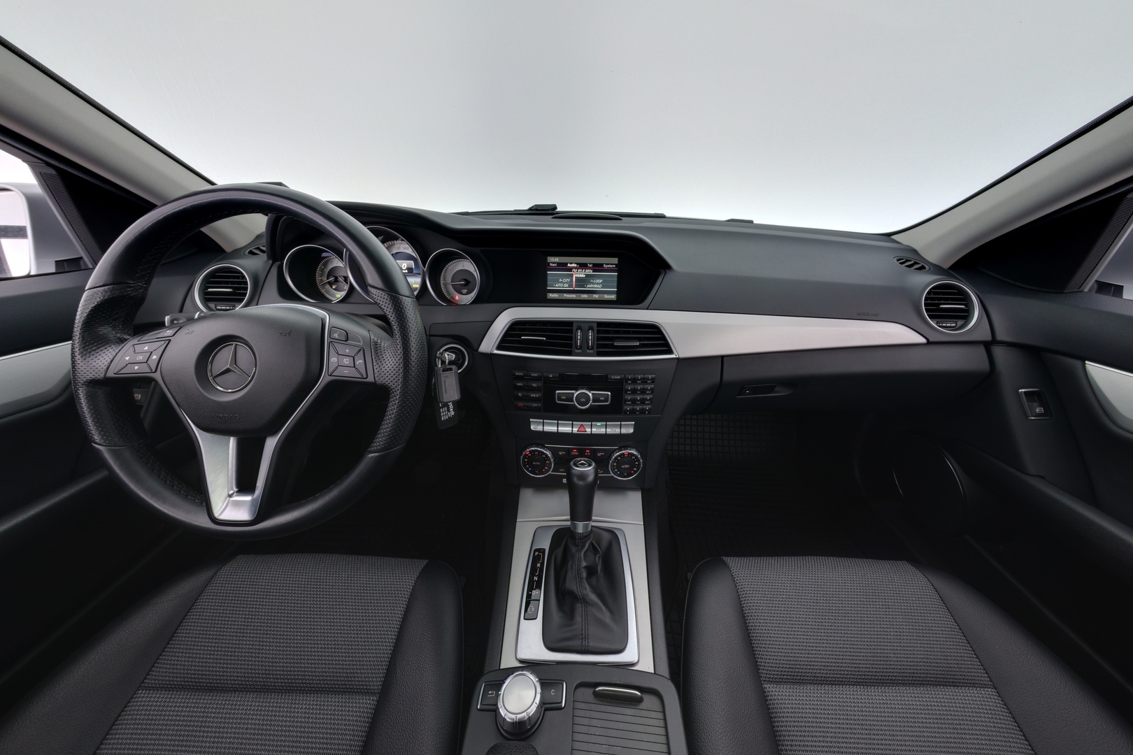 MERCEDES-BENZ C 2014