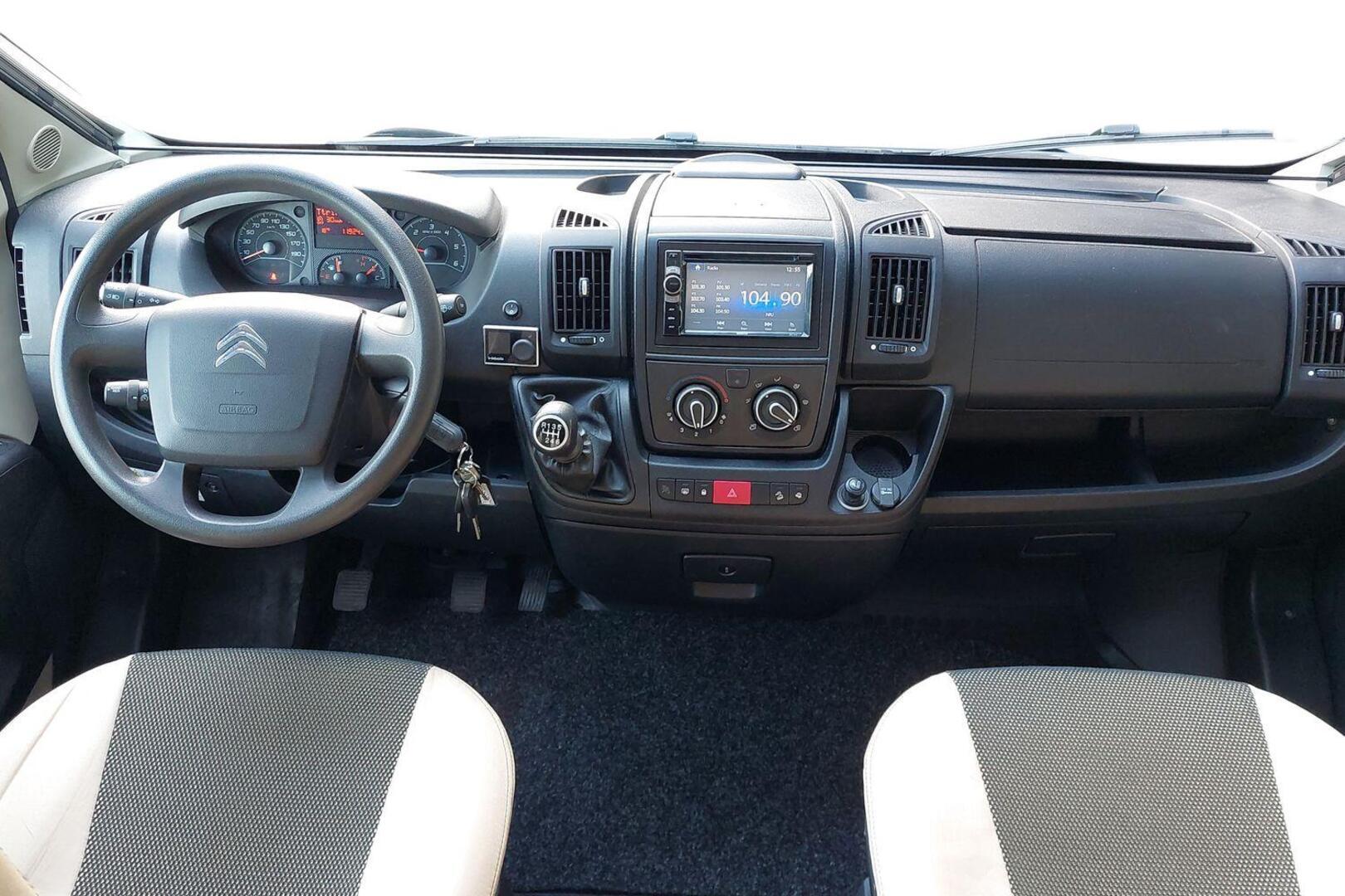 PÖSSL Citroen 2016