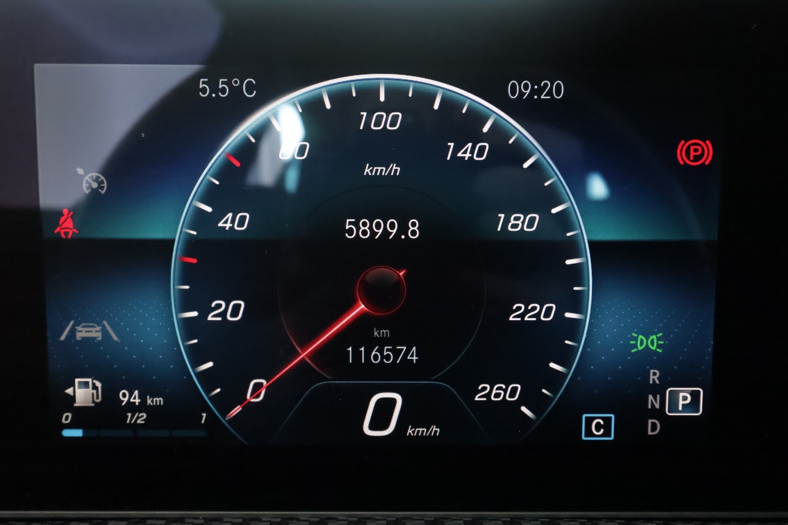 MERCEDES-BENZ A 2020