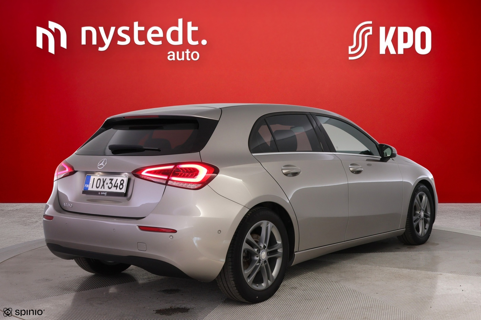 MERCEDES-BENZ A 2020