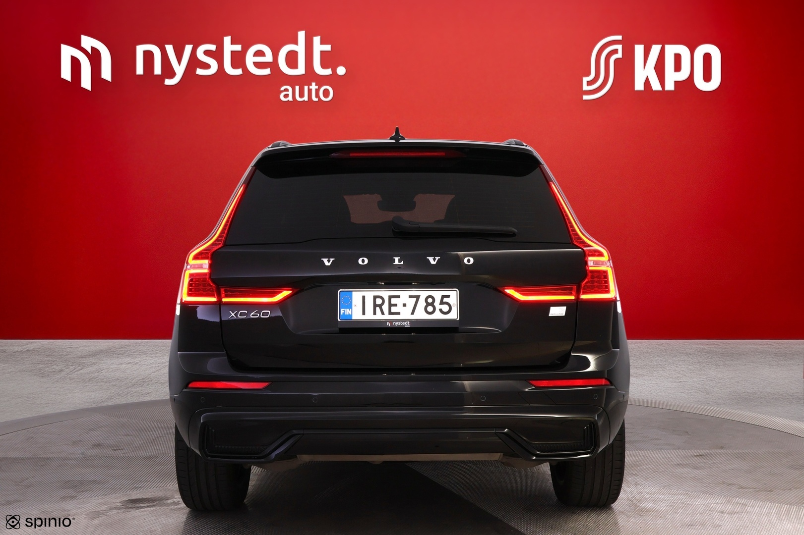 VOLVO XC60 2023