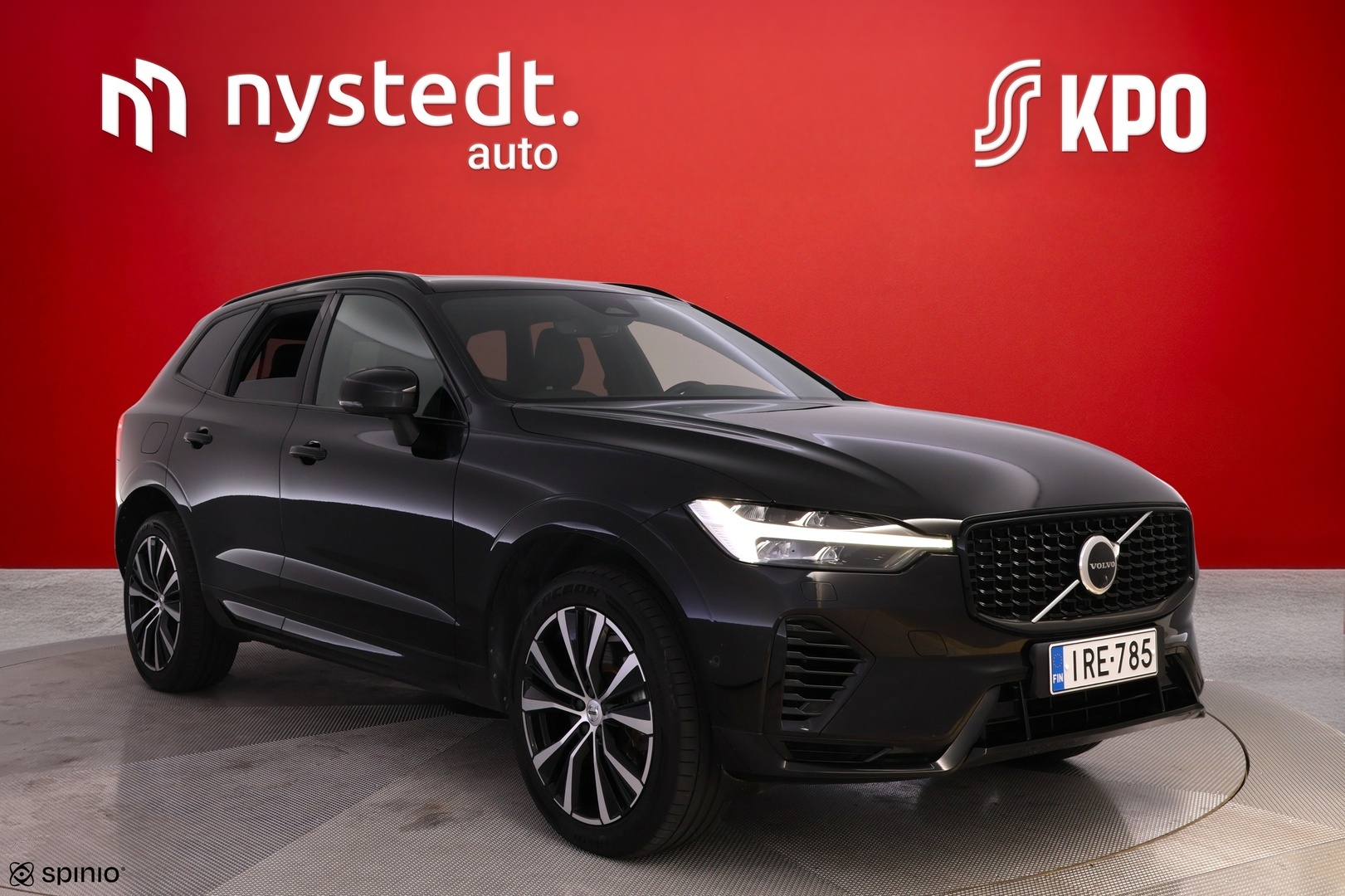 VOLVO XC60 2023