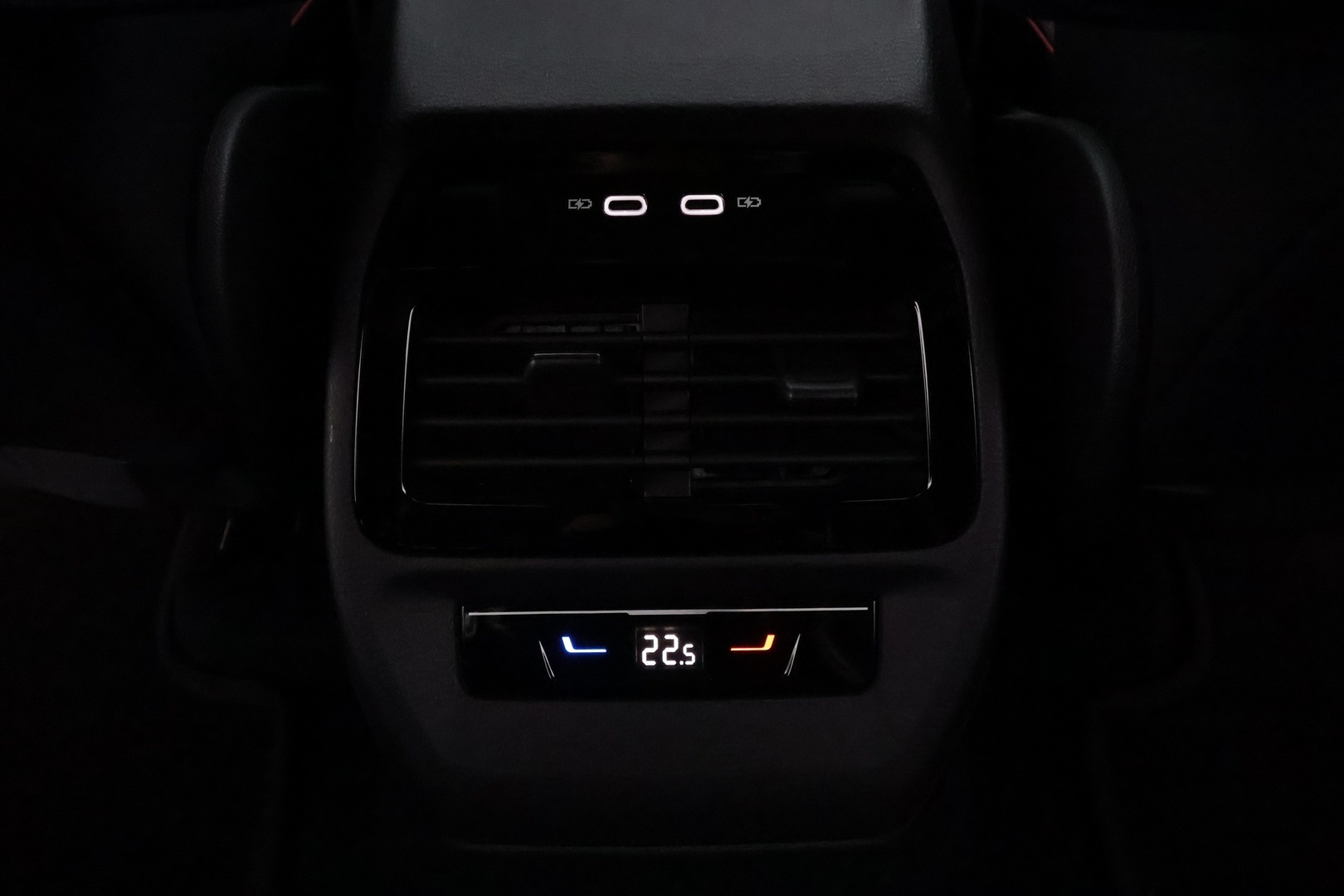 VOLKSWAGEN ID.5 2024