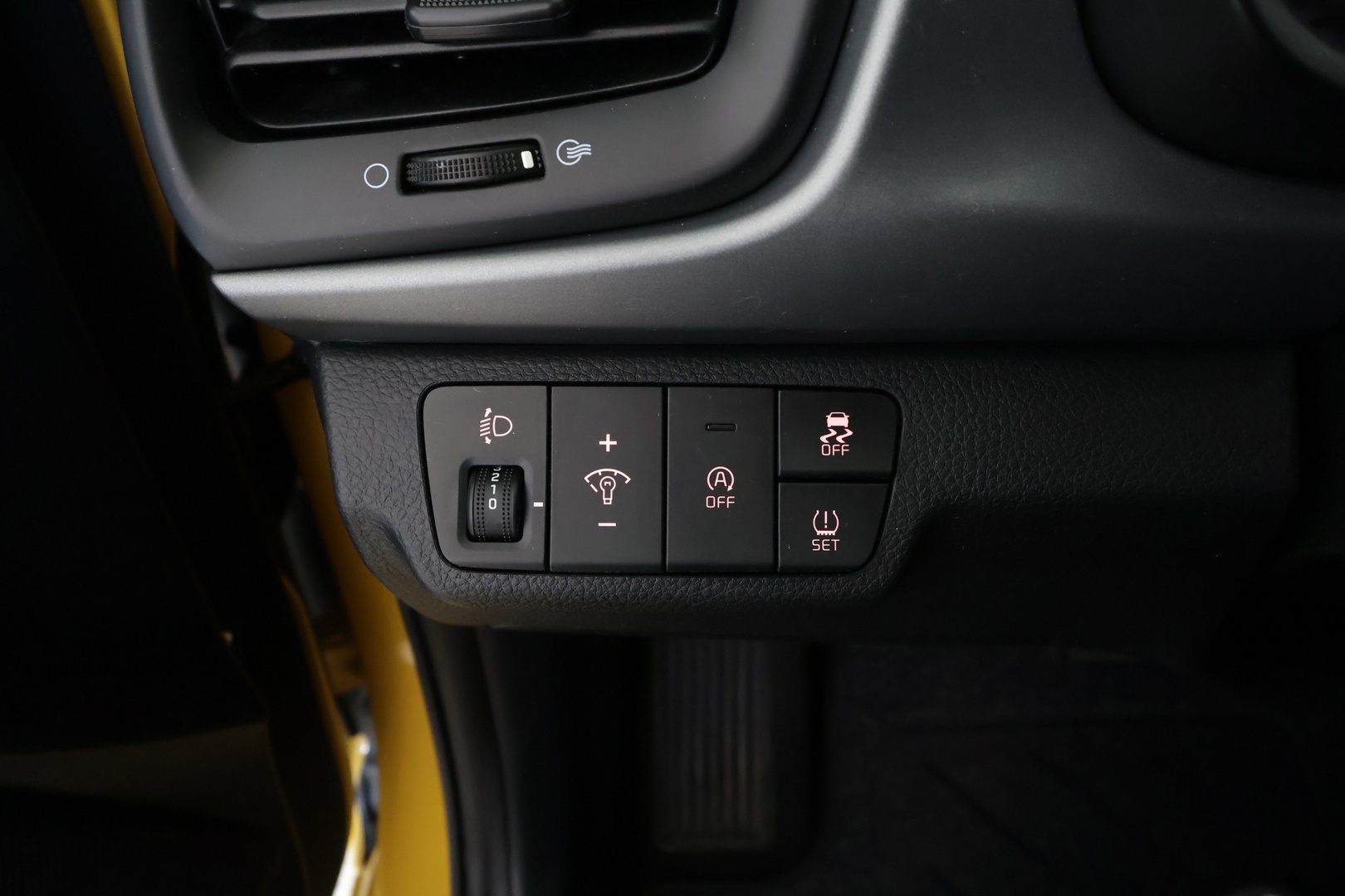 KIA Rio 2021