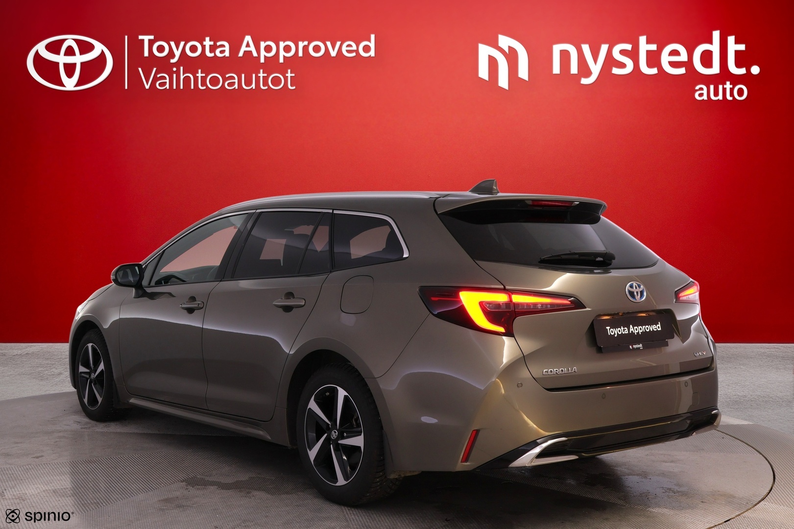 TOYOTA Corolla 2024