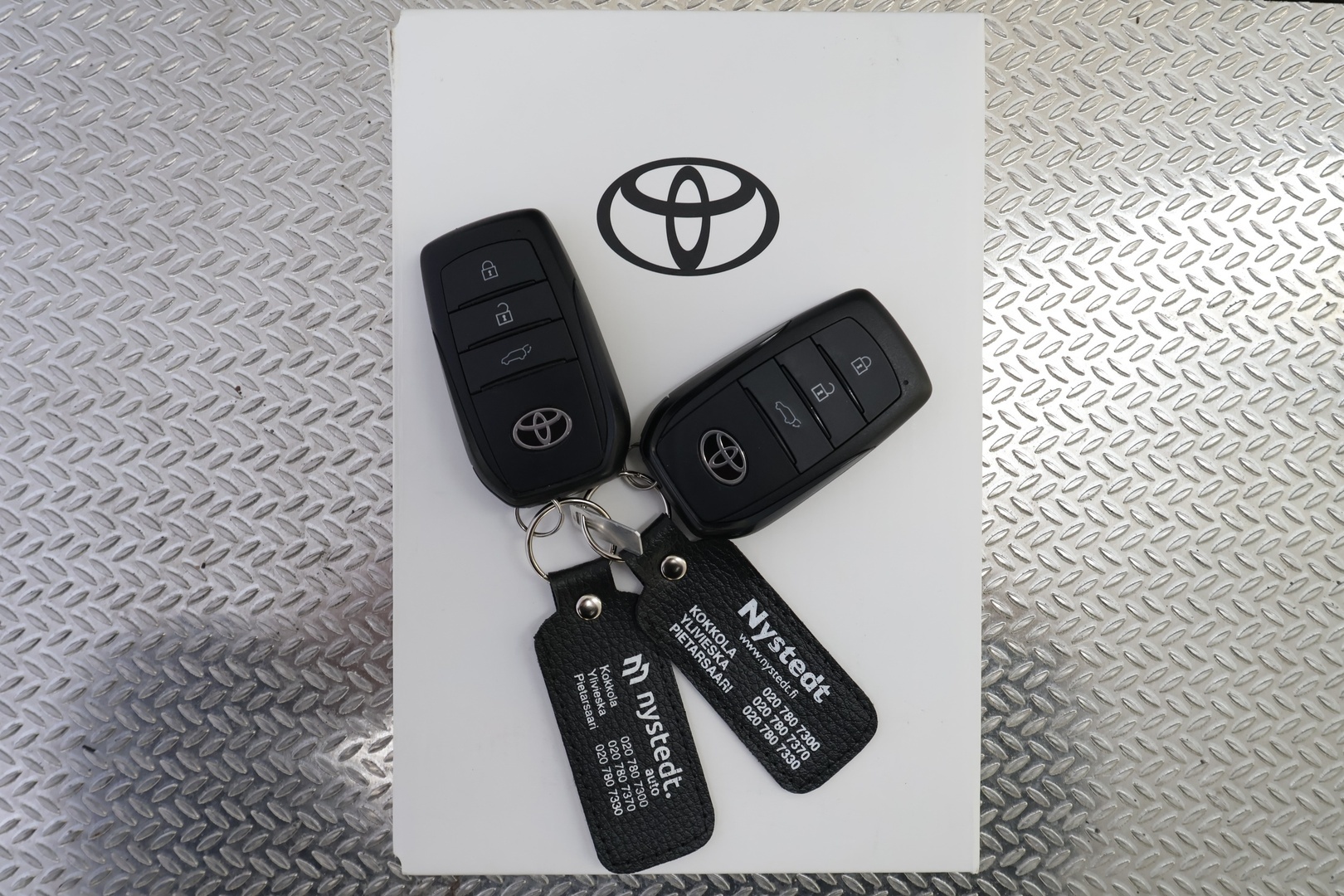 TOYOTA Corolla 2024