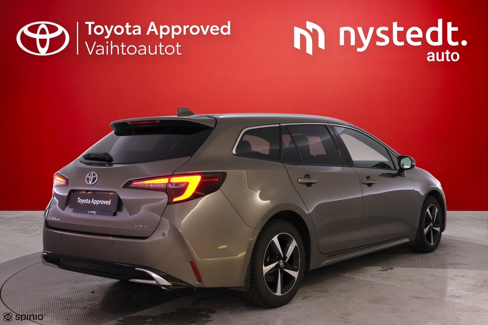 TOYOTA Corolla 2024