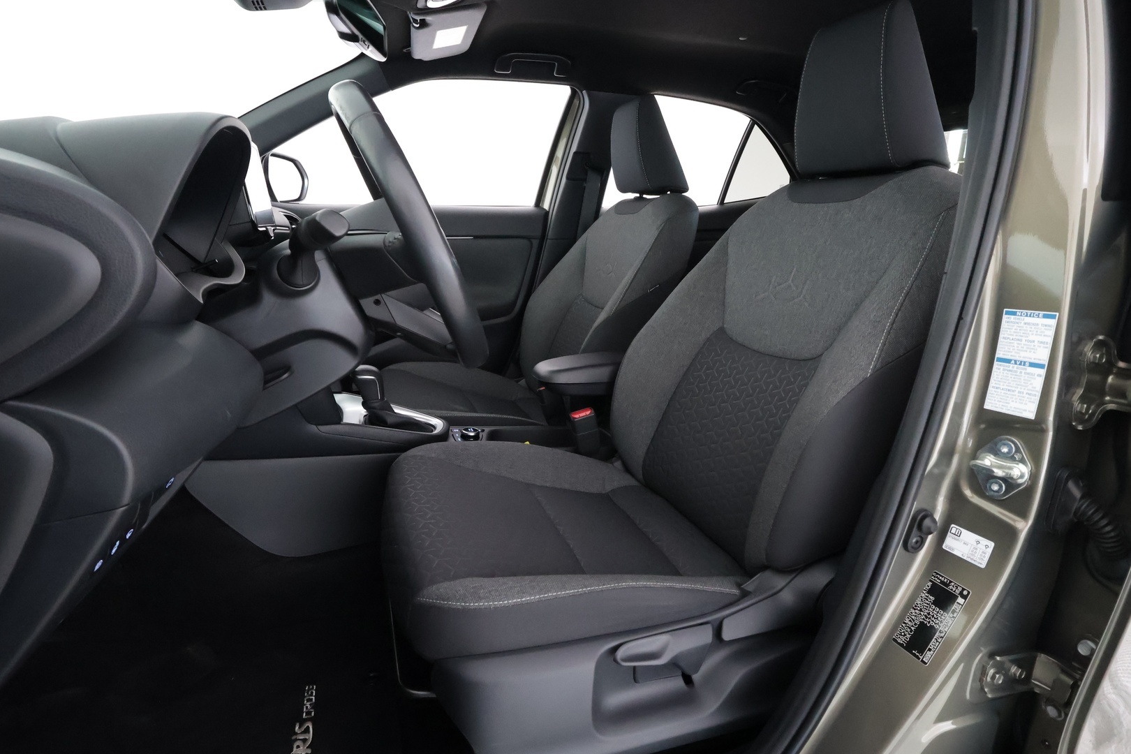 TOYOTA YARIS CROSS 2022