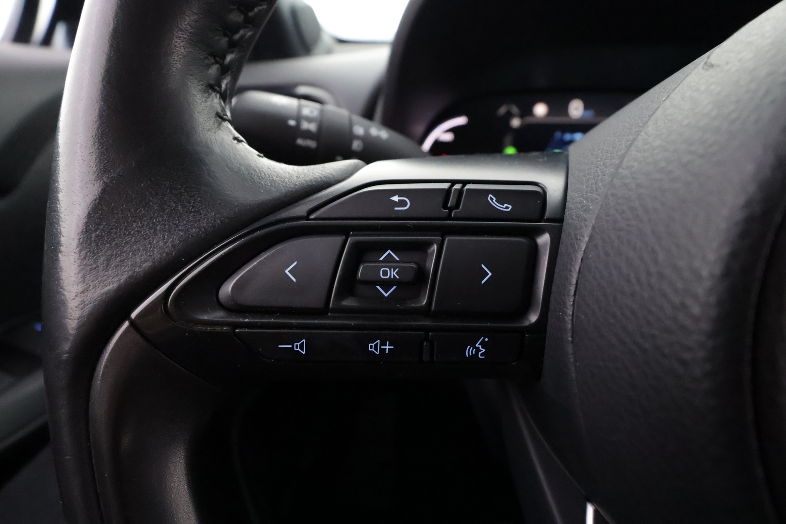 TOYOTA YARIS CROSS 2022