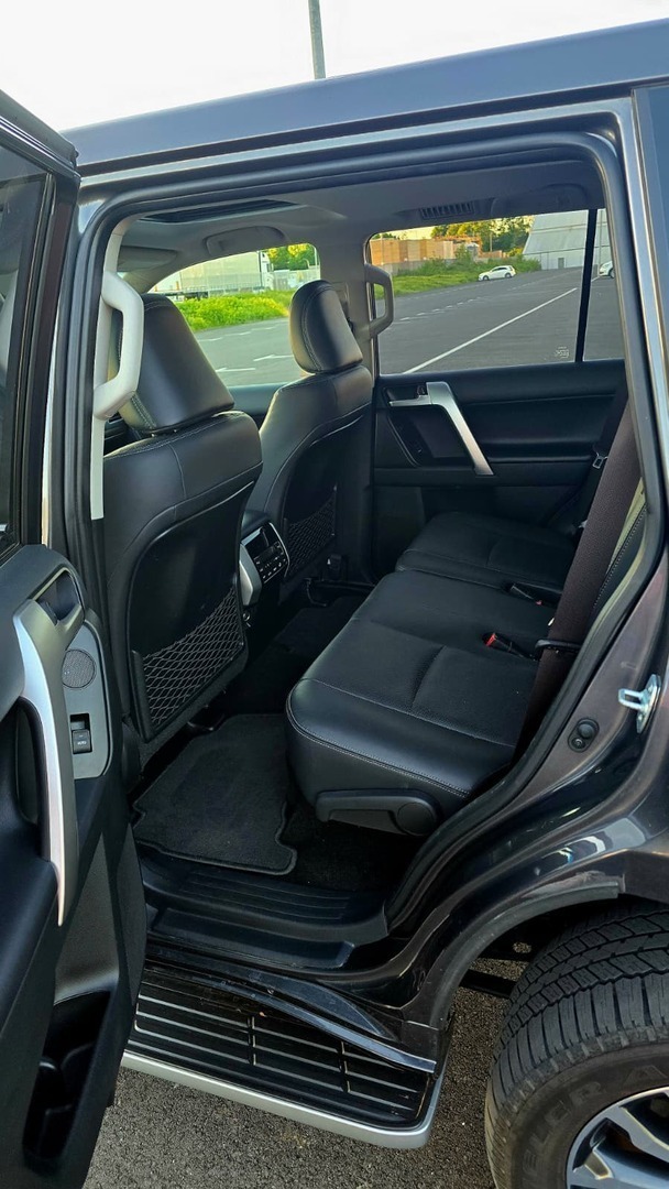TOYOTA LAND CRUISER 2019