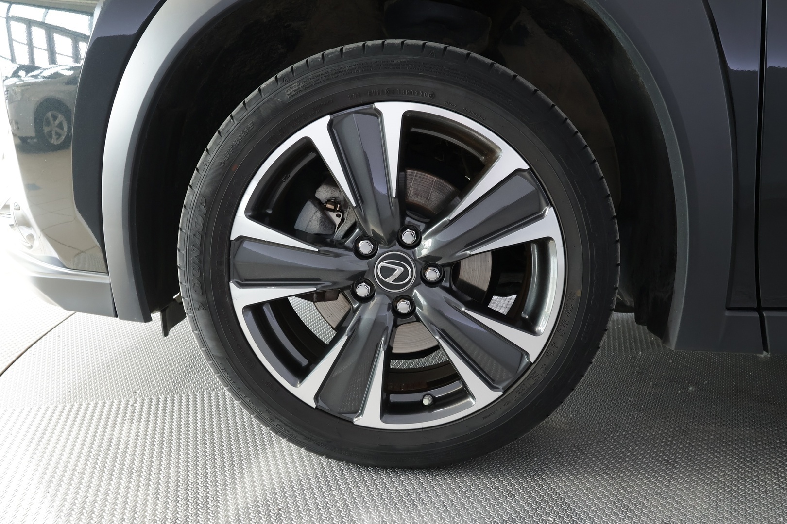 LEXUS UX 2021