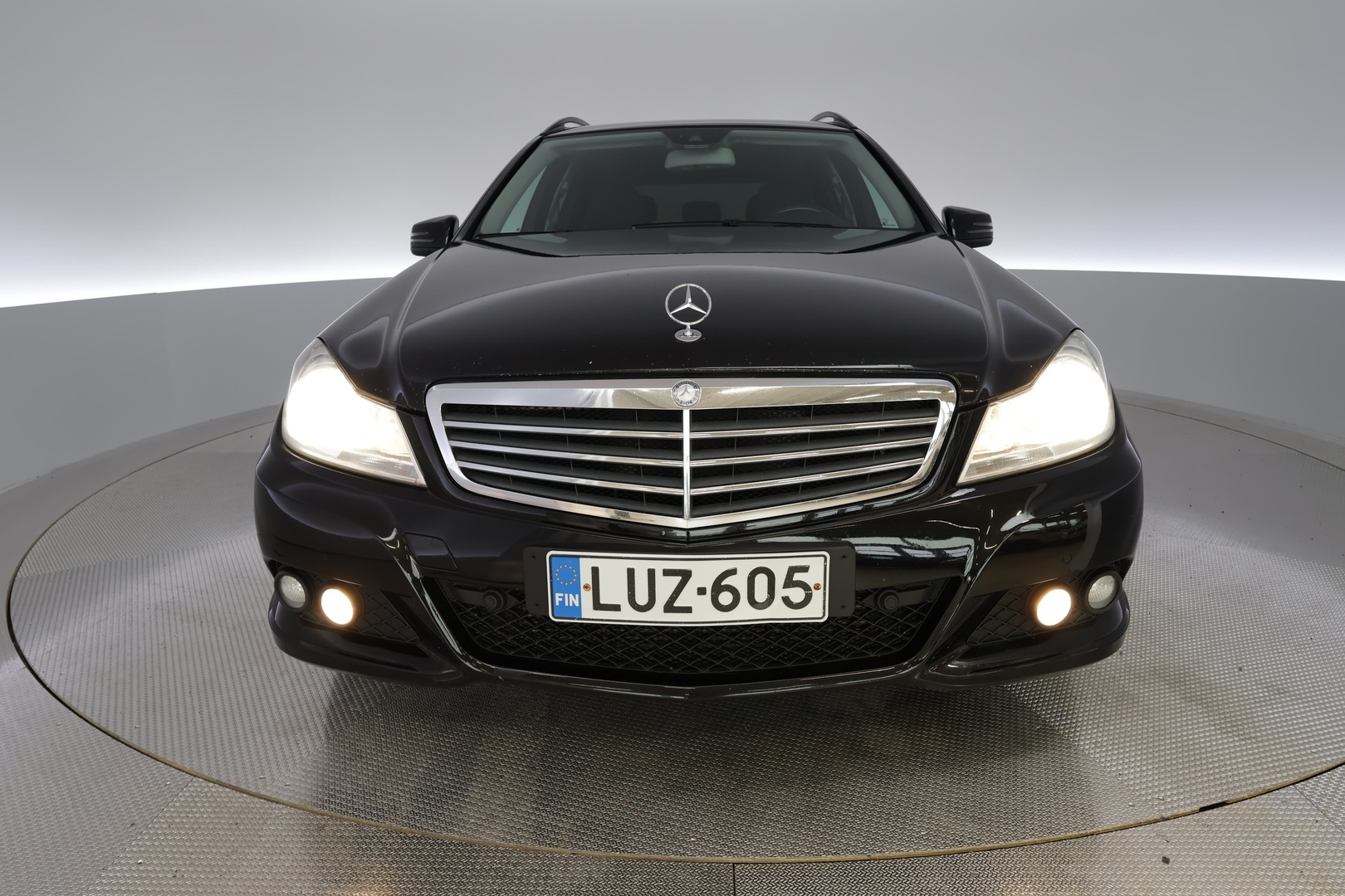 MERCEDES-BENZ C 2012