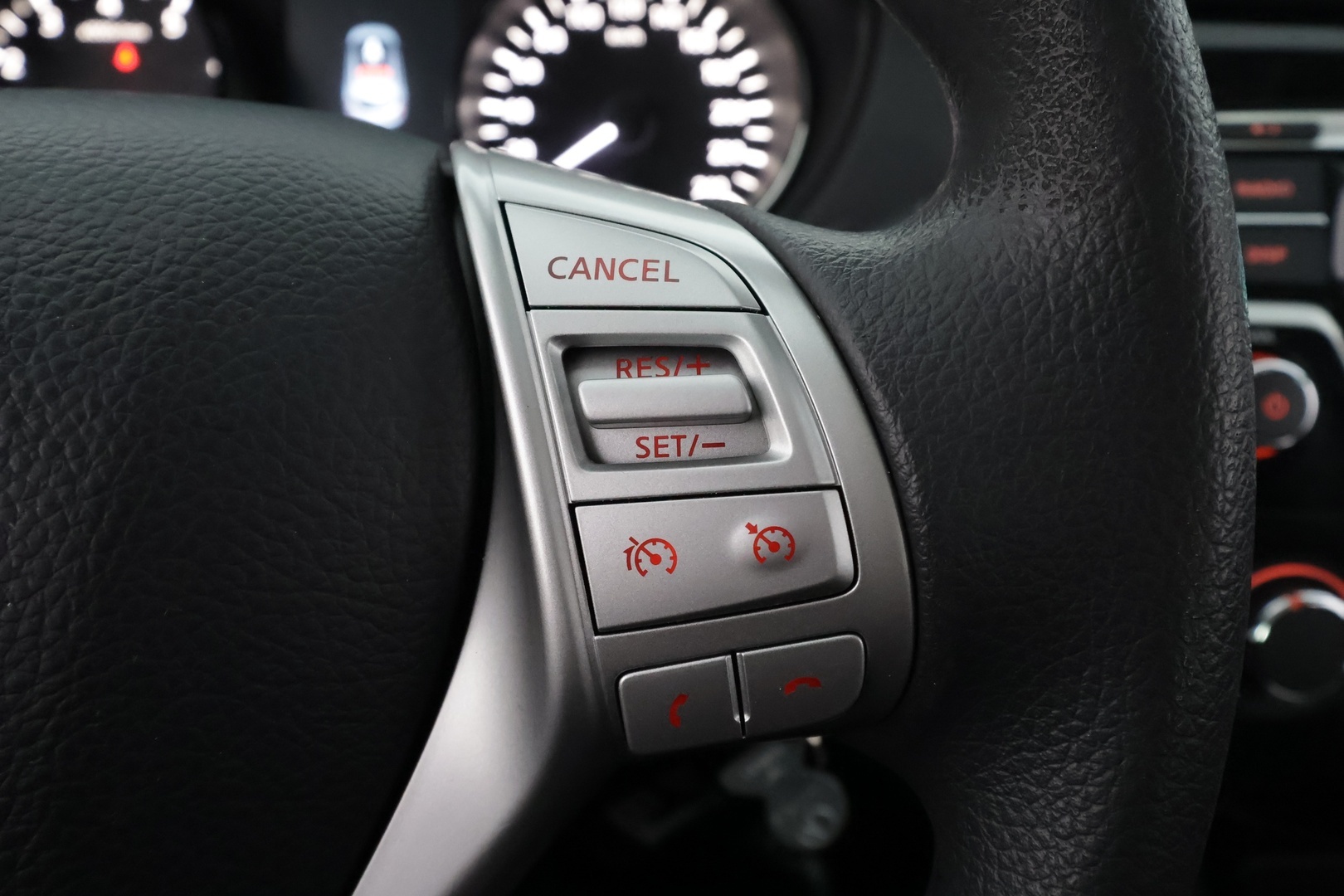 NISSAN Qashqai 2015