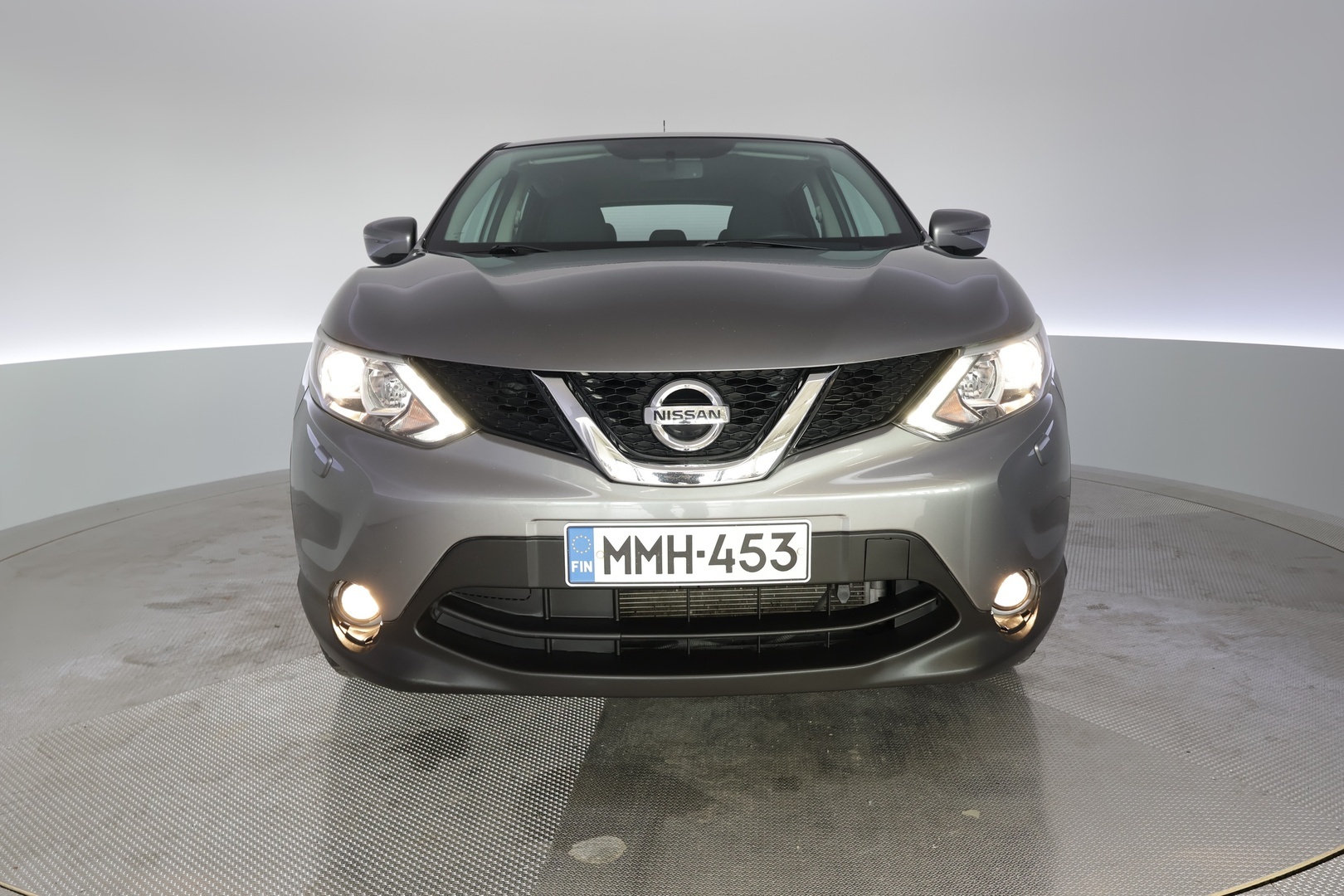 NISSAN Qashqai 2015