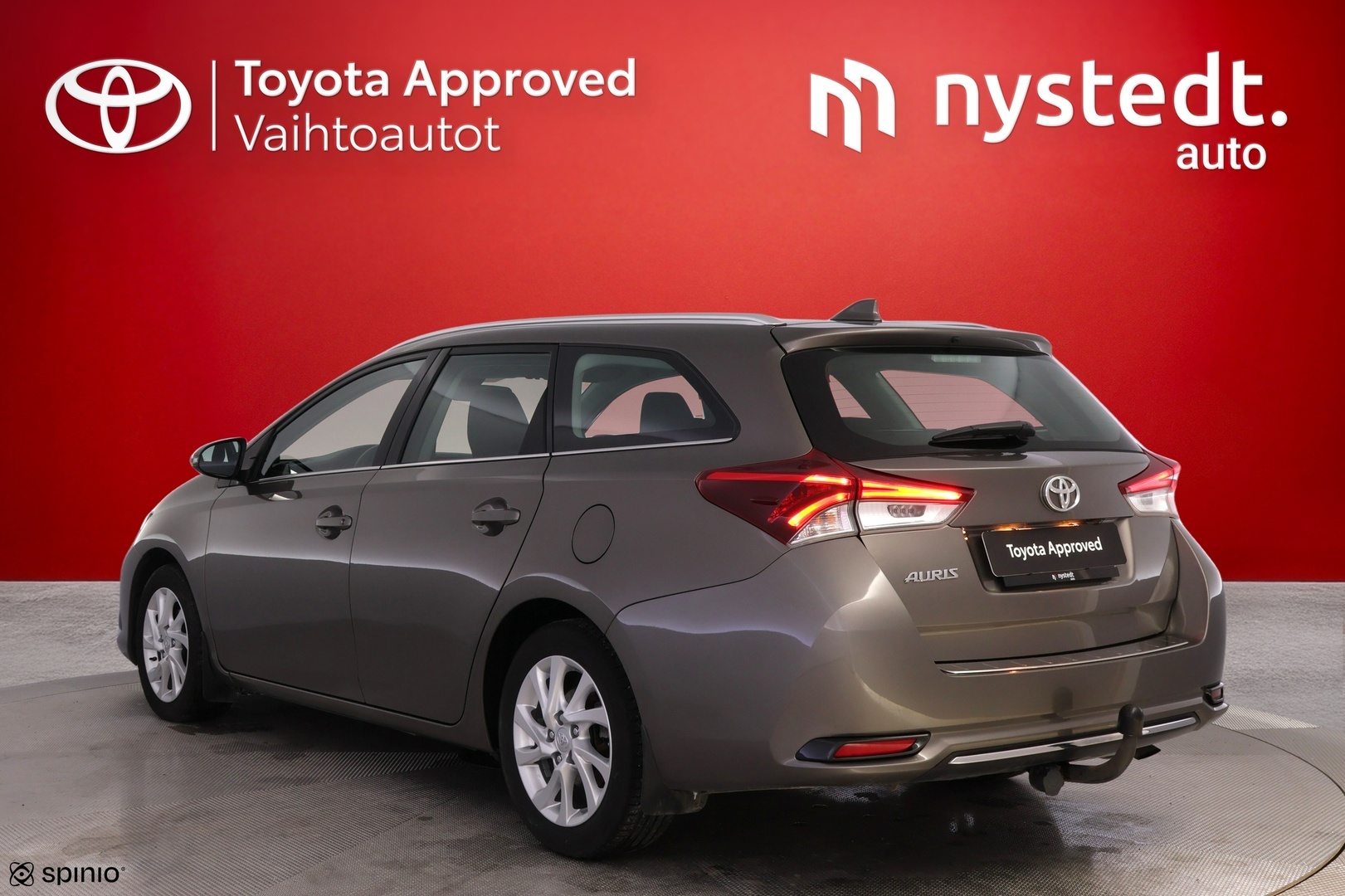 TOYOTA Auris 2017