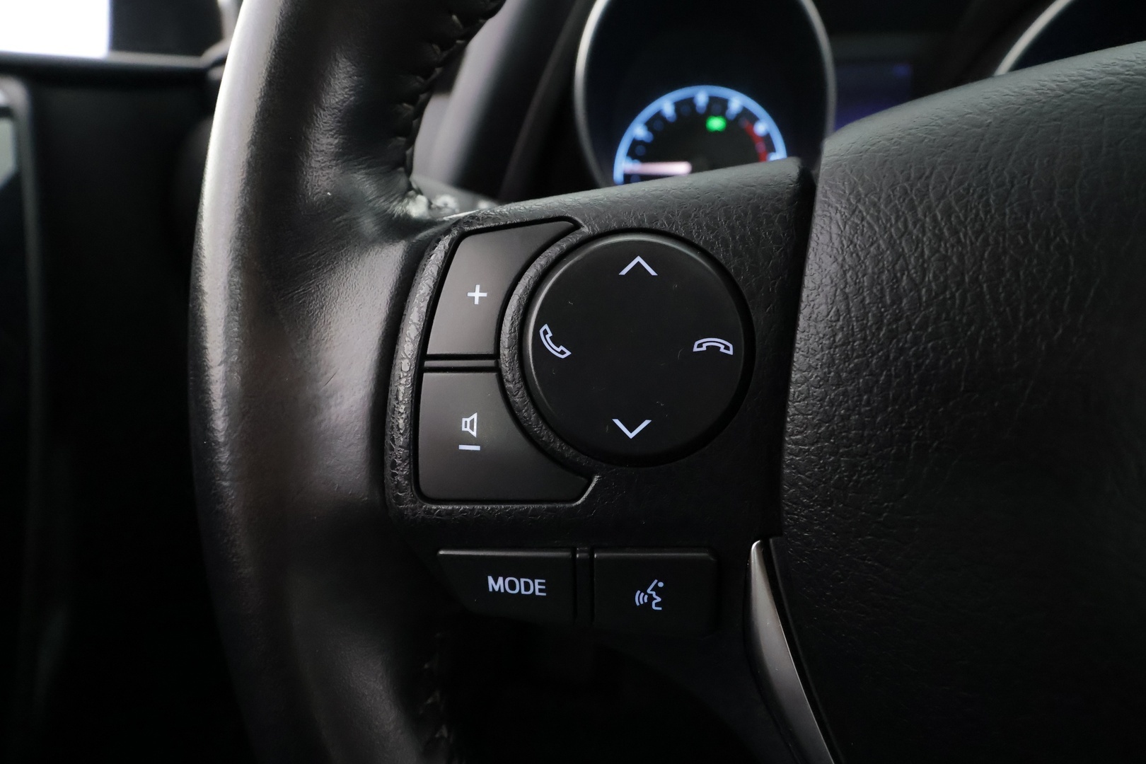 TOYOTA Auris 2017