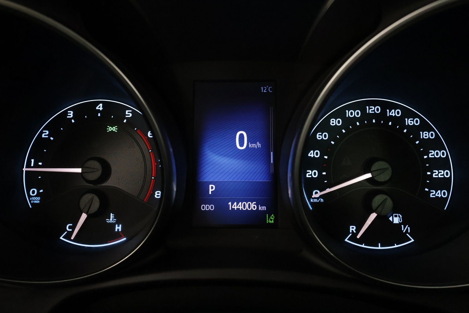 TOYOTA Auris 2017